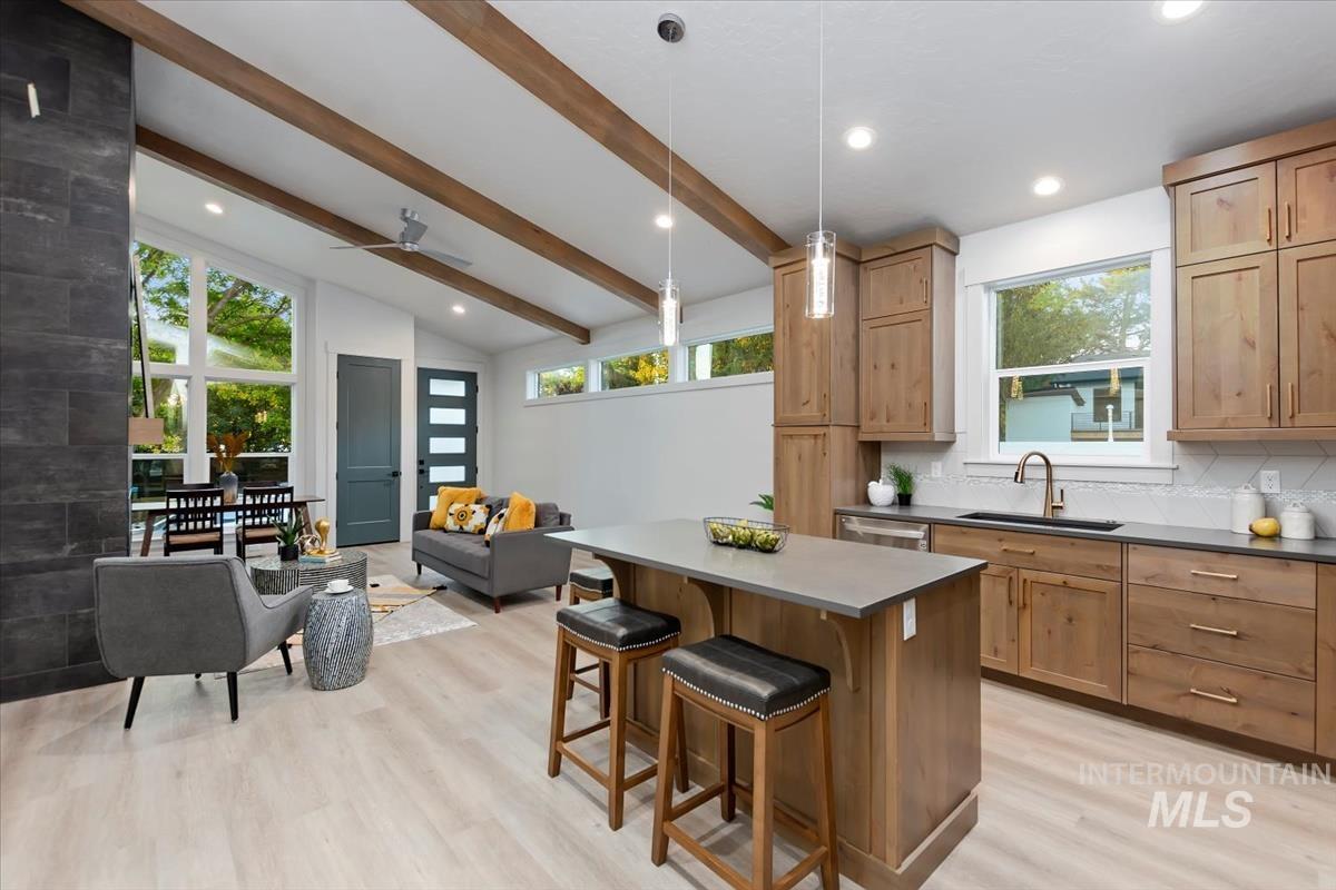 2306 N 29th St, Boise, Idaho 83703, 3 Bedrooms, 3 Bathrooms, Residential For Sale, Price $699,900, 98976475