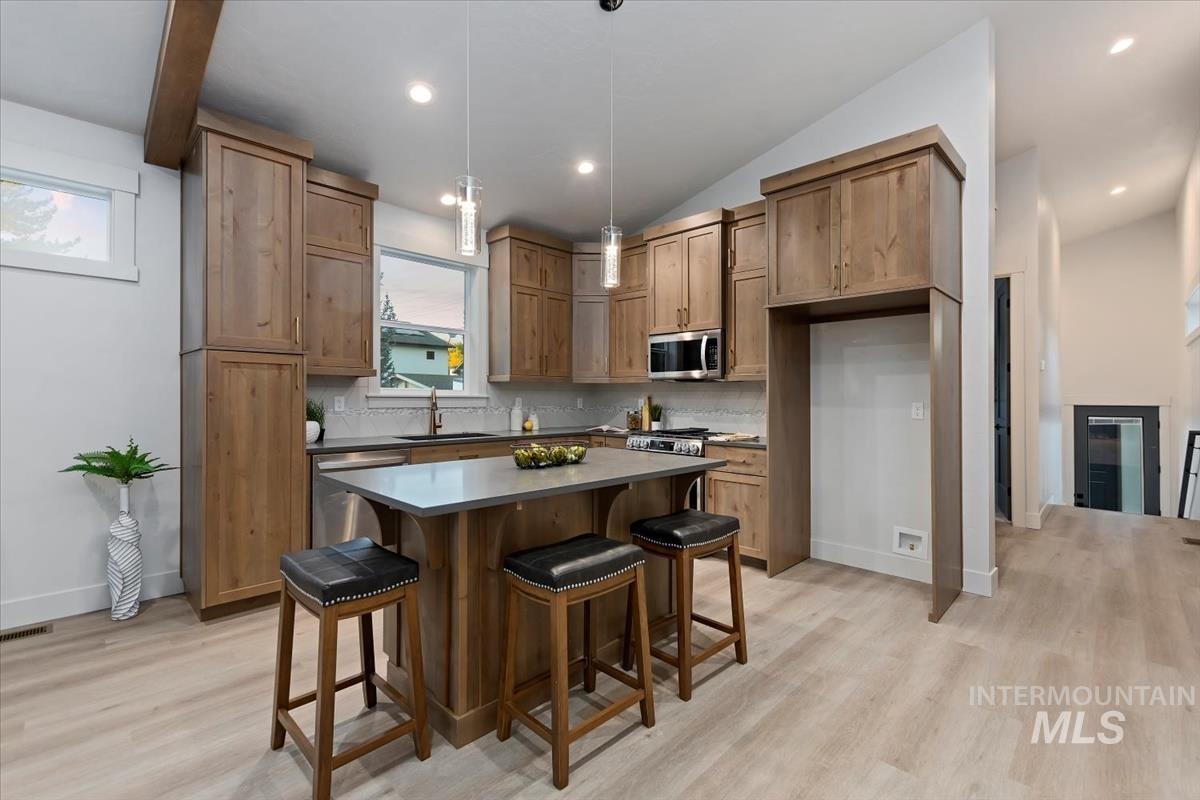 2306 N 29th St, Boise, Idaho 83703, 3 Bedrooms, 3 Bathrooms, Residential For Sale, Price $699,900, 98976475