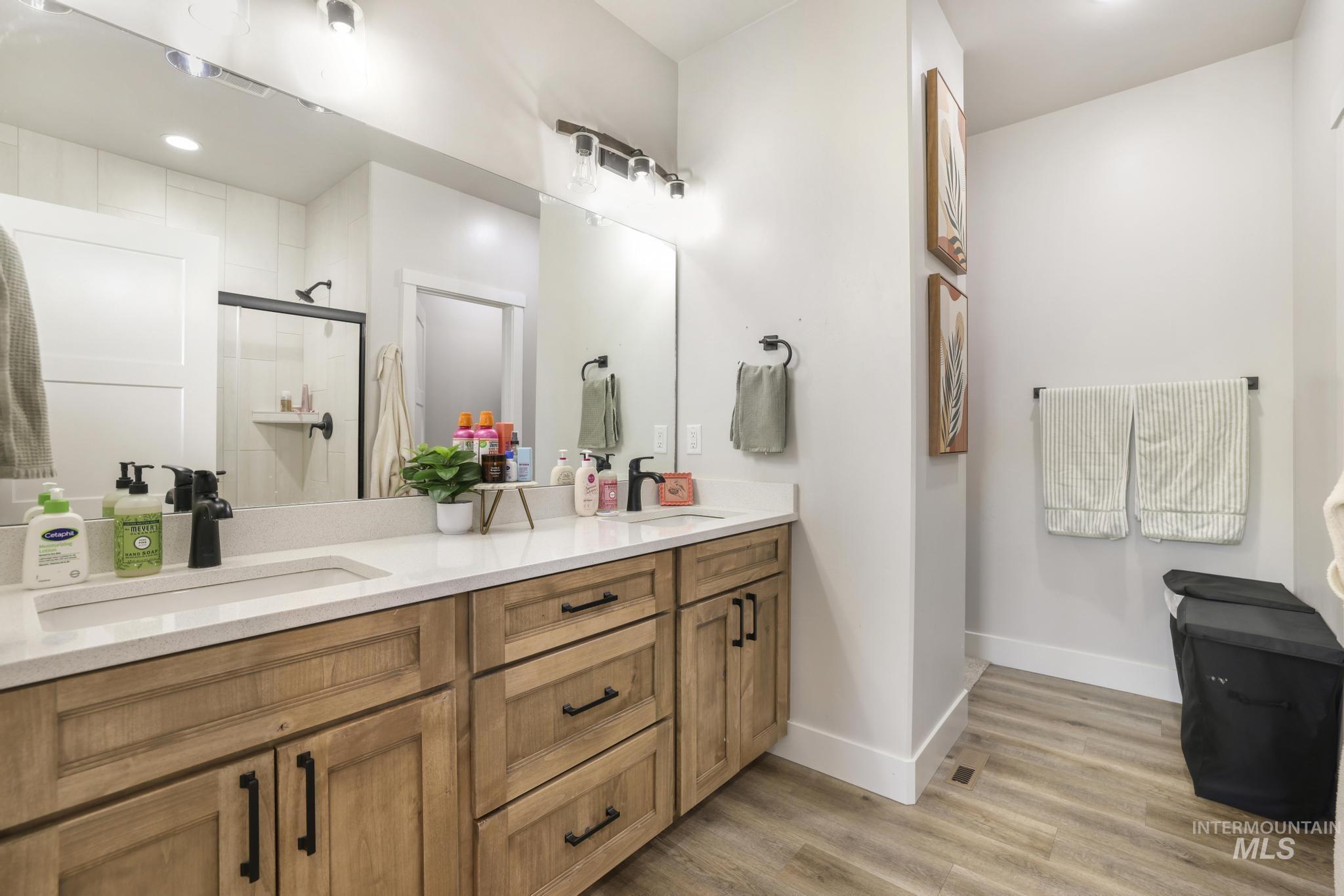 1231 Frank Henry Road, Twin Falls, Idaho 83301, 4 Bedrooms, 2 Bathrooms, Residential For Sale, Price $455,000, 98976476