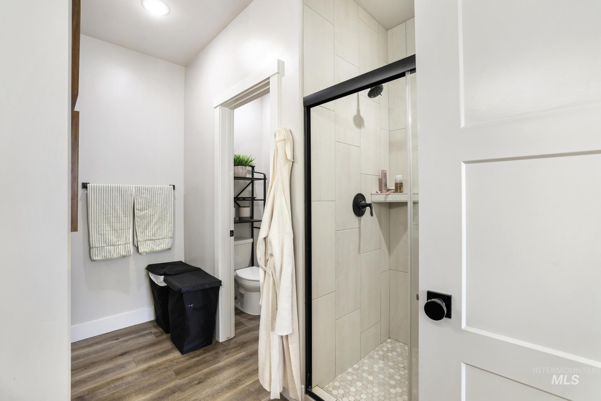 1231 Frank Henry Road, Twin Falls, Idaho 83301, 4 Bedrooms, 2 Bathrooms, Residential For Sale, Price $455,000, 98976476