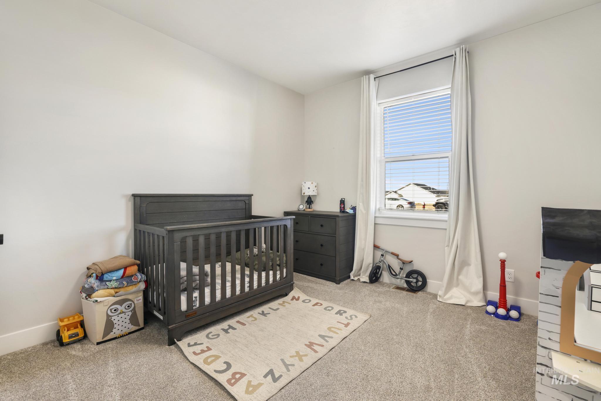 1231 Frank Henry Road, Twin Falls, Idaho 83301, 4 Bedrooms, 2 Bathrooms, Residential For Sale, Price $455,000, 98976476