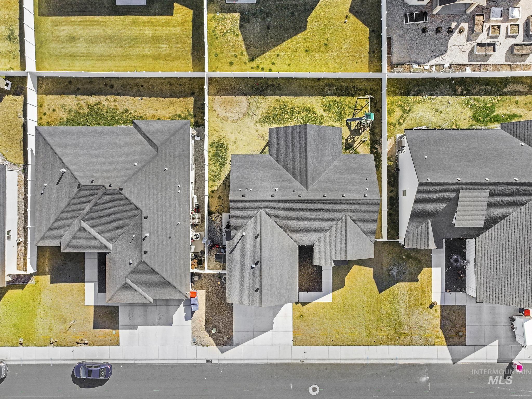 1231 Frank Henry Road, Twin Falls, Idaho 83301, 4 Bedrooms, 2 Bathrooms, Residential For Sale, Price $455,000, 98976476