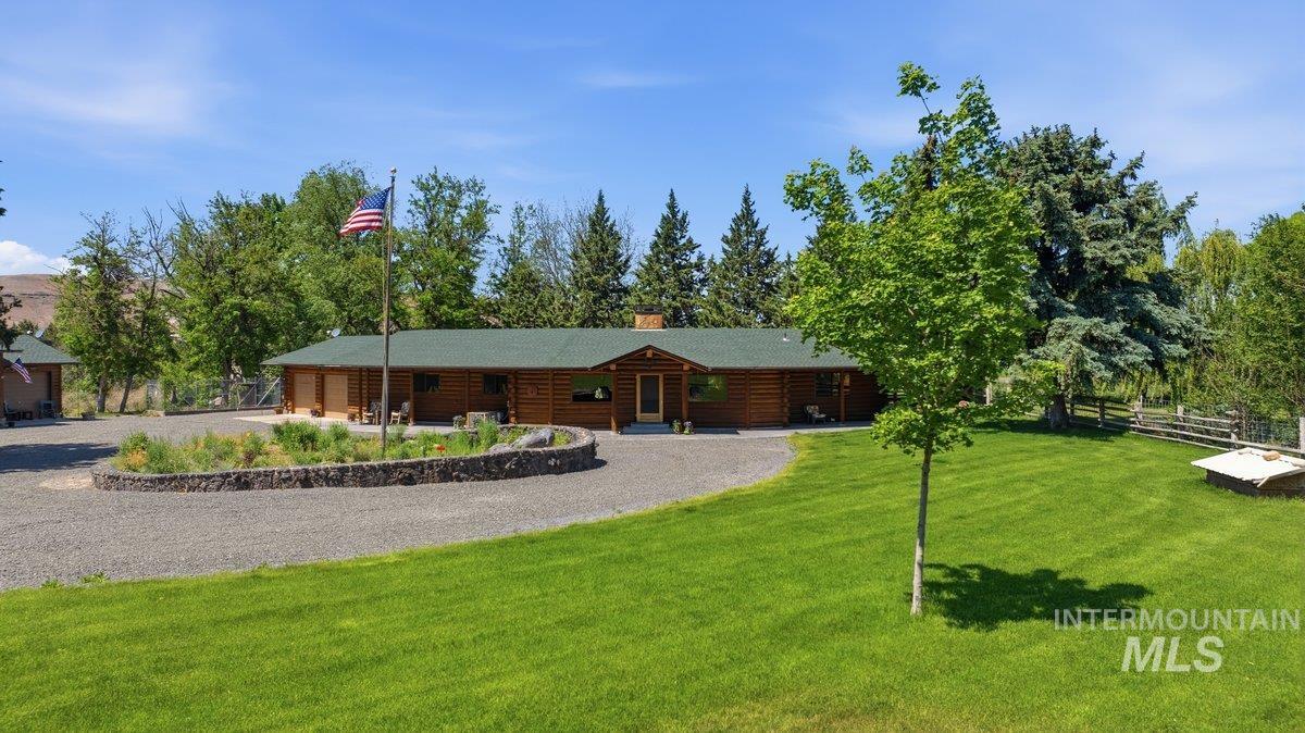 221 Willow, Hagerman, Idaho 83332, 3 Bedrooms, 2 Bathrooms, Residential For Sale, Price $695,000, 98976478