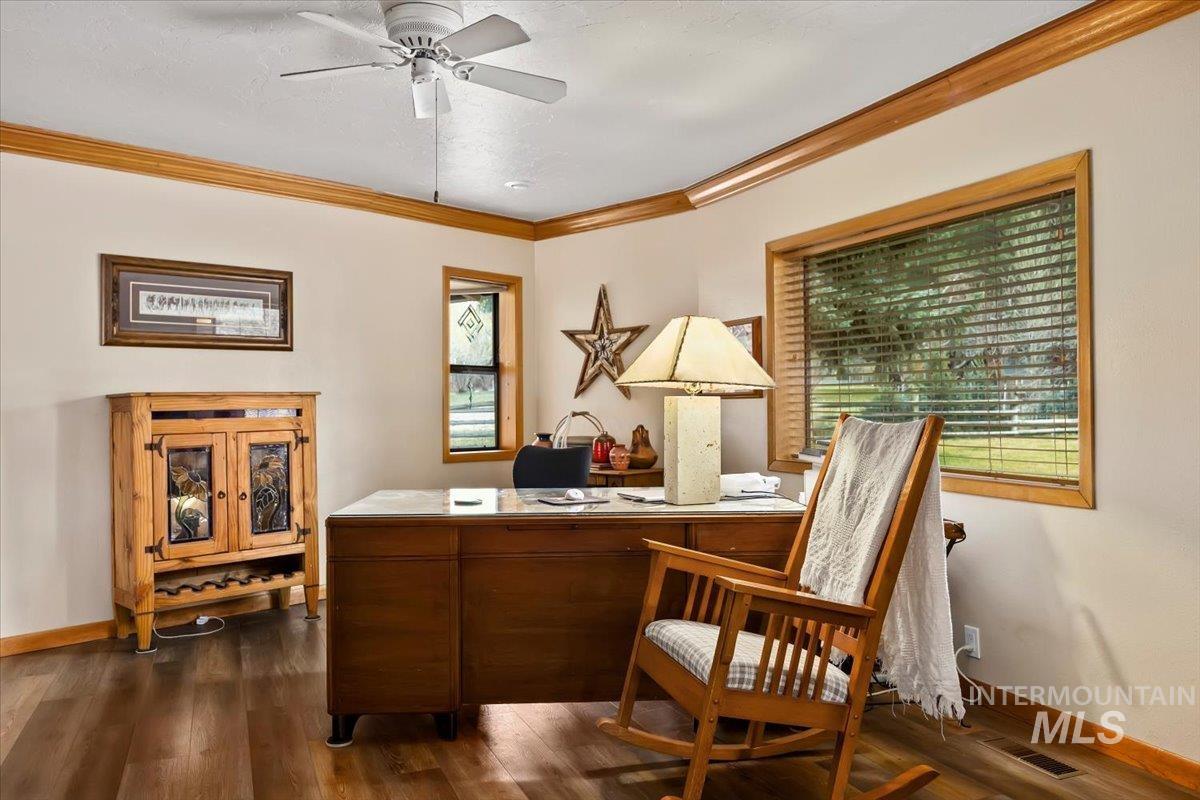 221 Willow, Hagerman, Idaho 83332, 3 Bedrooms, 2 Bathrooms, Residential For Sale, Price $725,000, 98976478