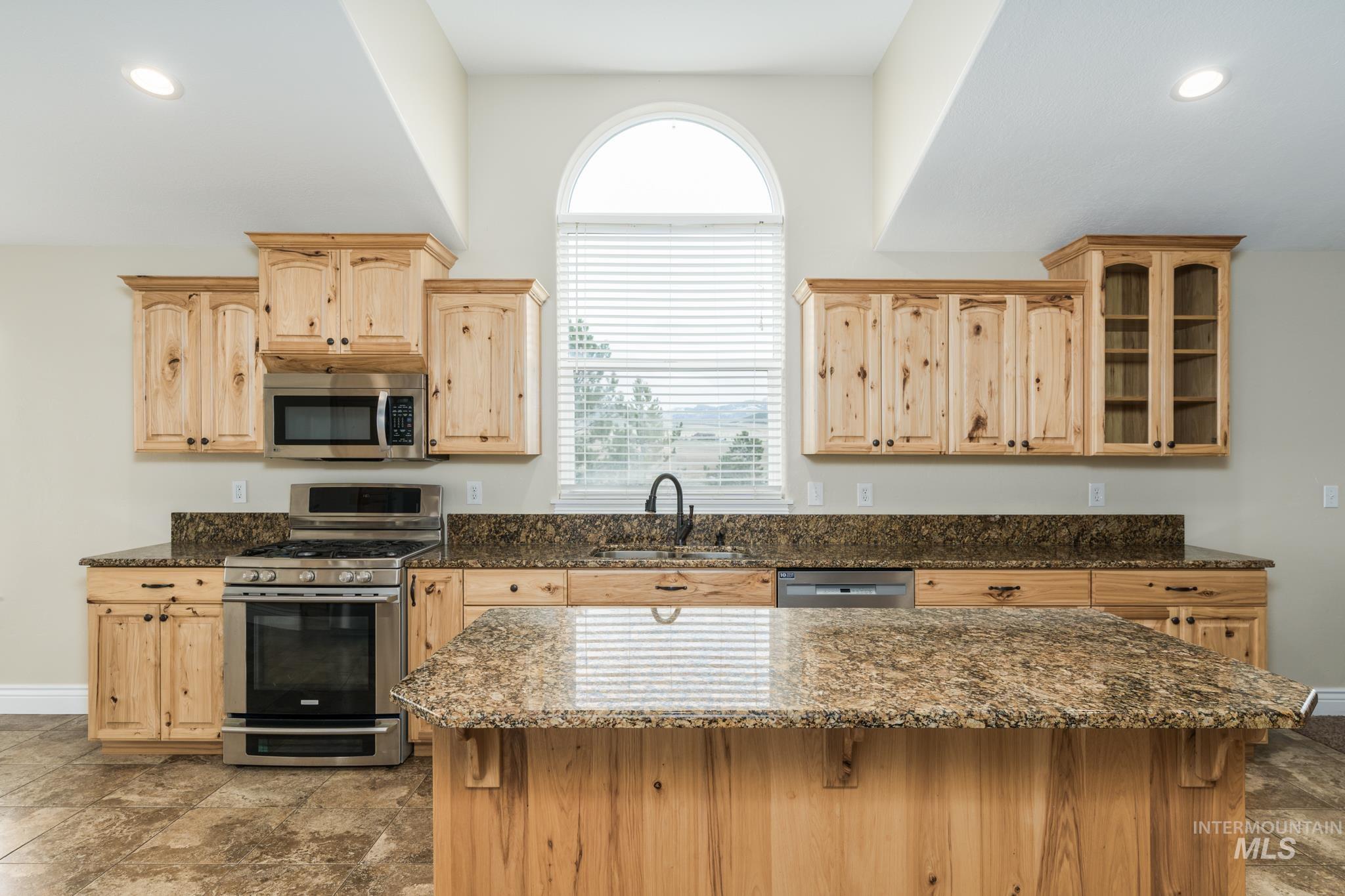 26125 S Old Malad Hwy, Downey, Idaho 83234, 3 Bedrooms, 4 Bathrooms, Farm & Ranch For Sale, Price $1,099,000,MLS 98976479