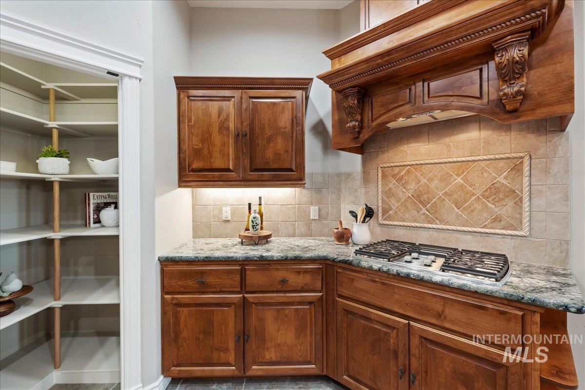 11250 W Royal Ridge Ct, Nampa, Idaho 83686, 3 Bedrooms, 2.5 Bathrooms, Residential For Sale, Price $849,900, 98976481