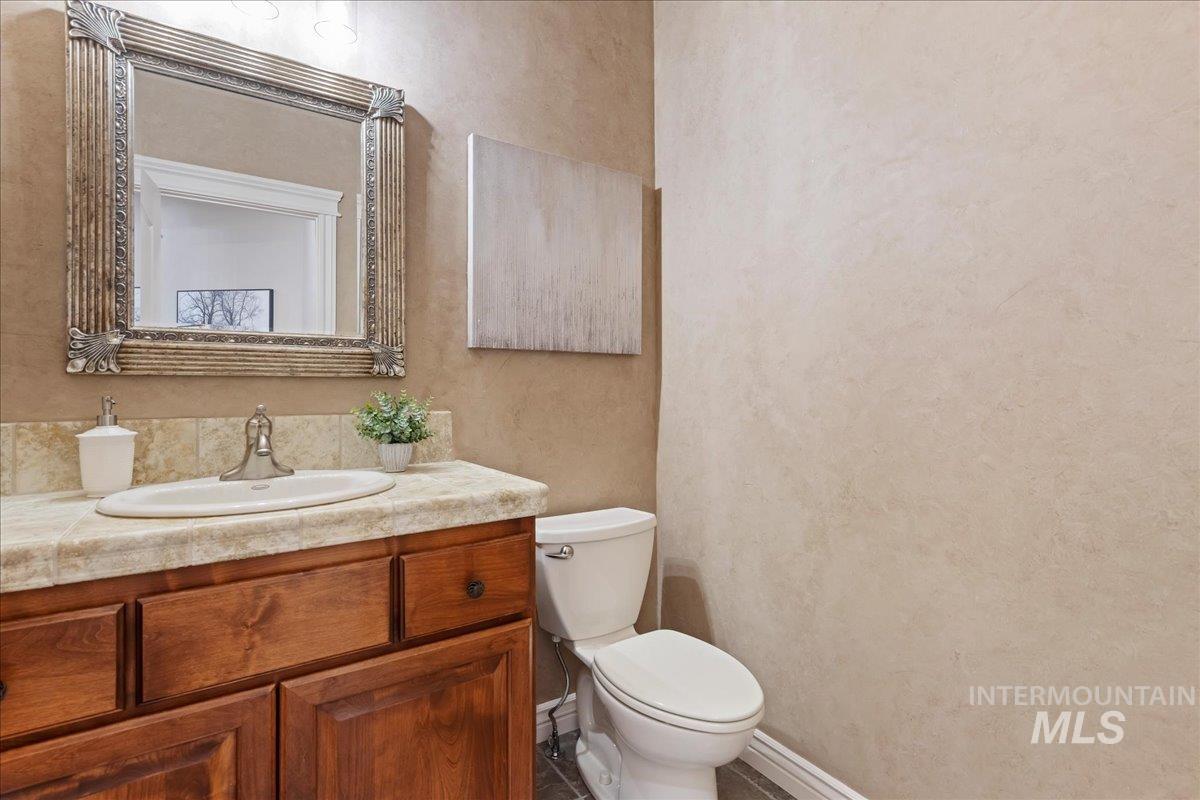 11250 W Royal Ridge Ct, Nampa, Idaho 83686, 3 Bedrooms, 2.5 Bathrooms, Residential For Sale, Price $849,900, 98976481