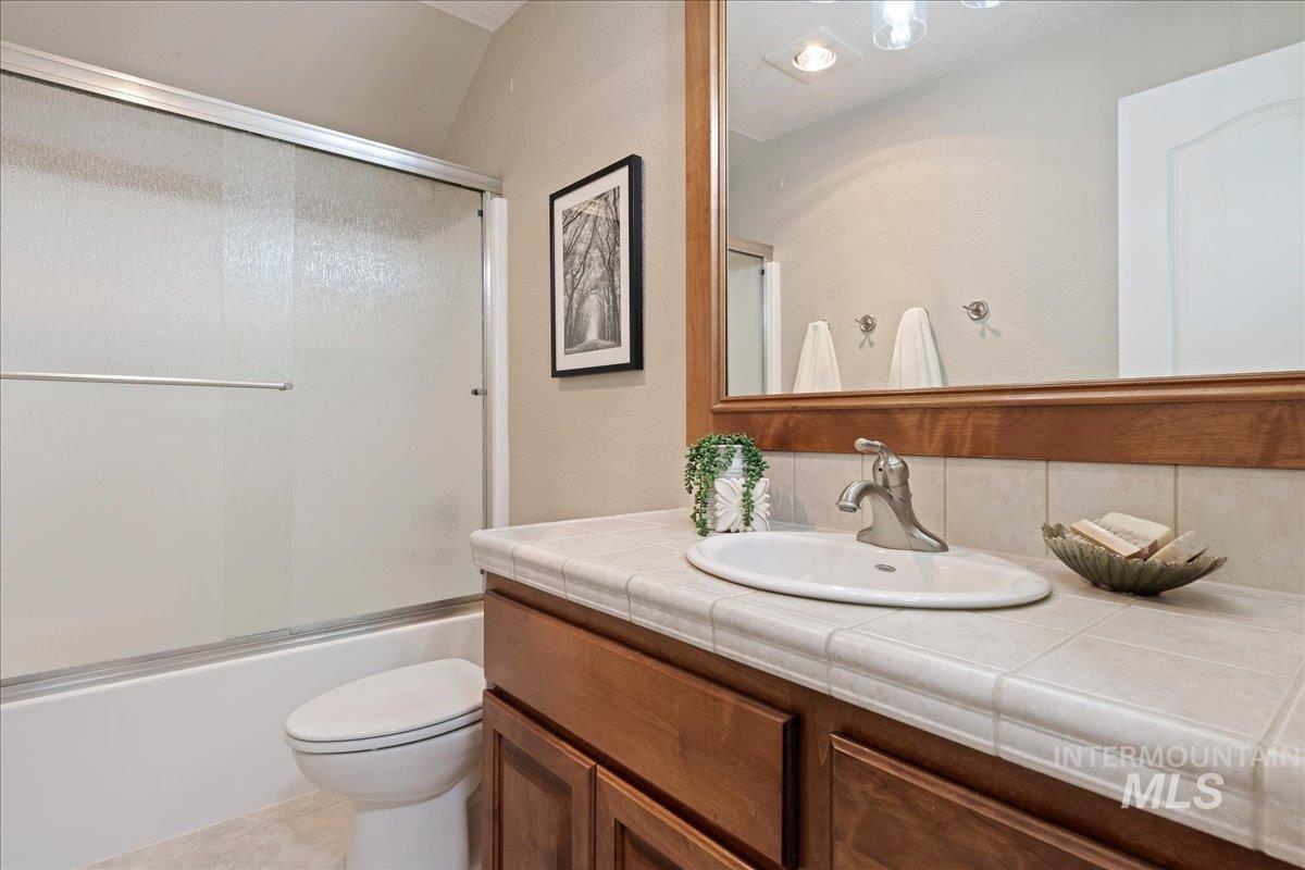 11250 W Royal Ridge Ct, Nampa, Idaho 83686, 3 Bedrooms, 2.5 Bathrooms, Residential For Sale, Price $849,900, 98976481