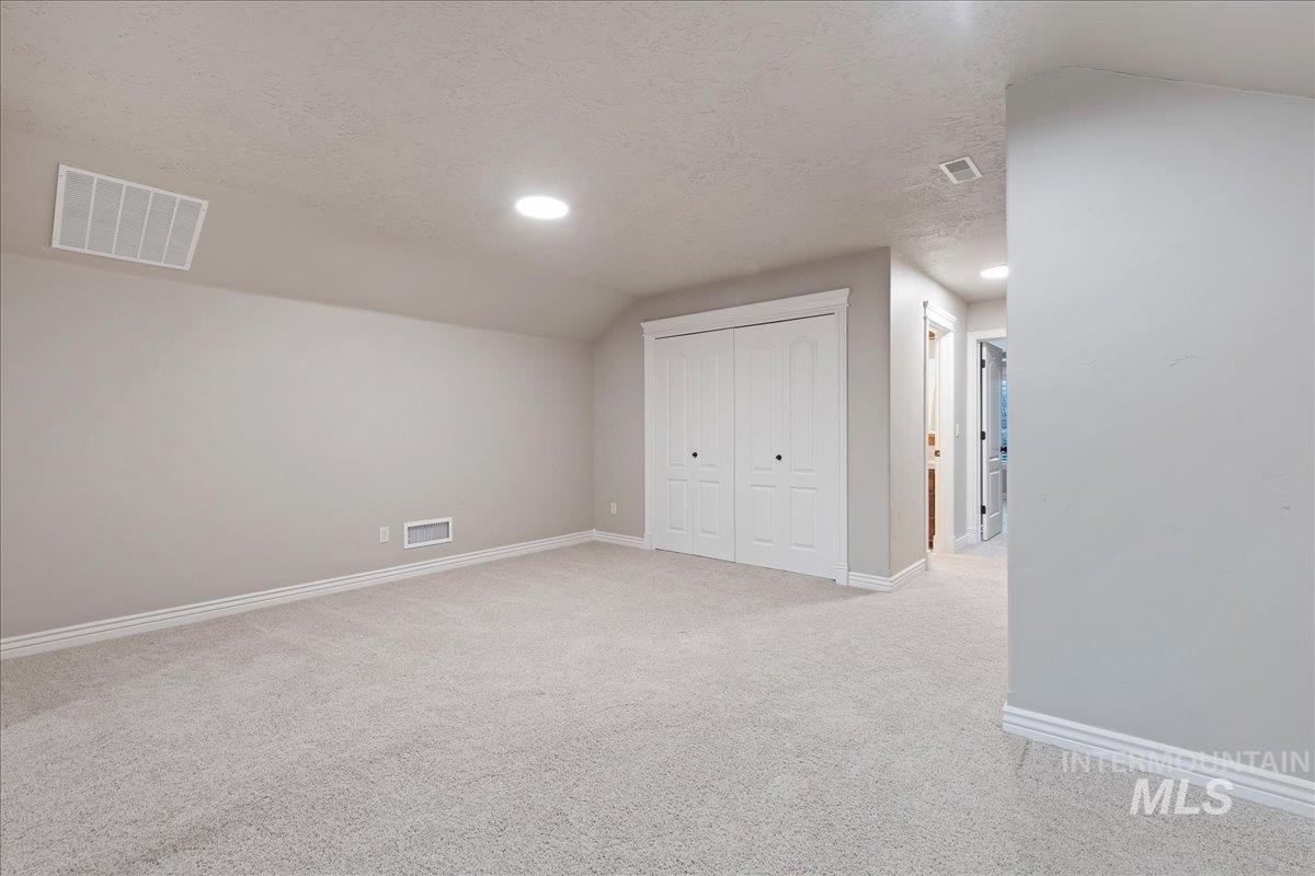 11250 W Royal Ridge Ct, Nampa, Idaho 83686, 3 Bedrooms, 2.5 Bathrooms, Residential For Sale, Price $849,900, 98976481