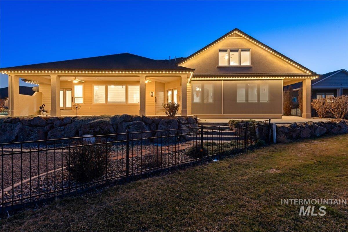 11250 W Royal Ridge Ct, Nampa, Idaho 83686, 3 Bedrooms, 2.5 Bathrooms, Residential For Sale, Price $849,900, 98976481