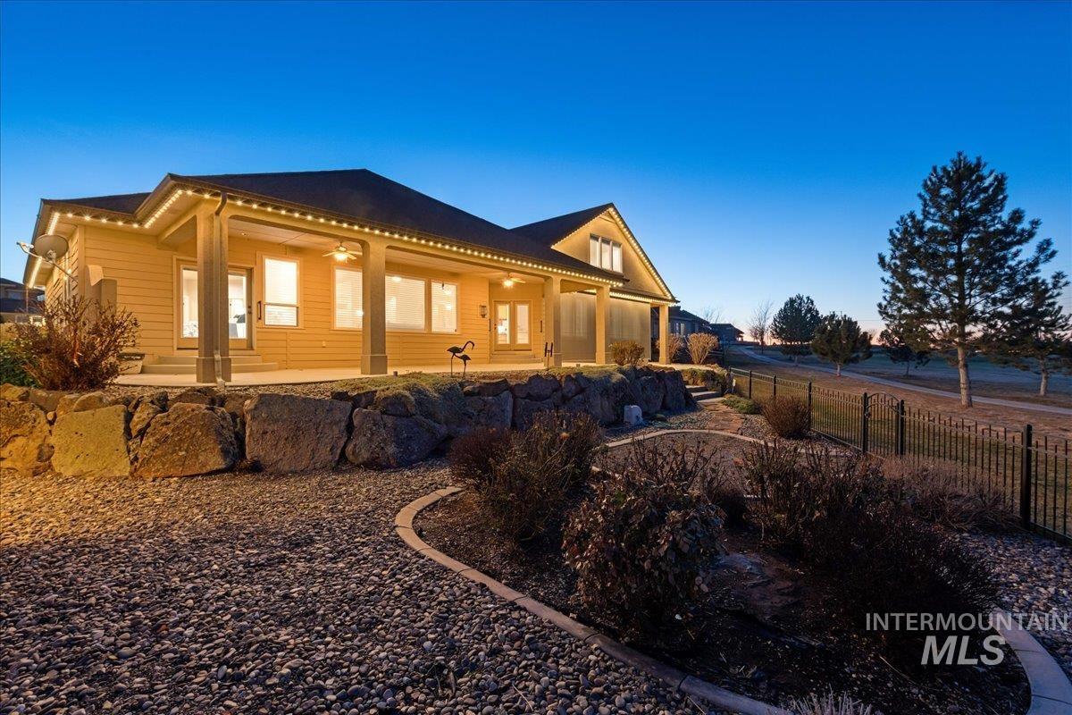 11250 W Royal Ridge Ct, Nampa, Idaho 83686, 3 Bedrooms, 2.5 Bathrooms, Residential For Sale, Price $849,900, 98976481