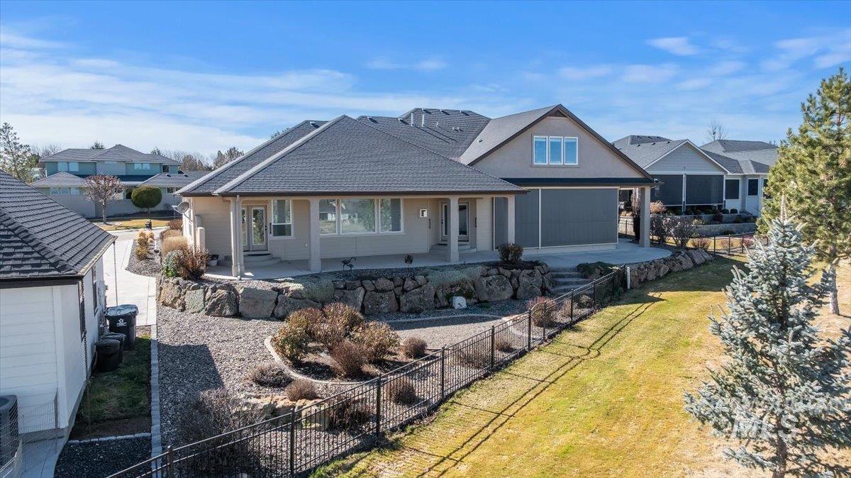 11250 W Royal Ridge Ct, Nampa, Idaho 83686, 3 Bedrooms, 2.5 Bathrooms, Residential For Sale, Price $849,900, 98976481