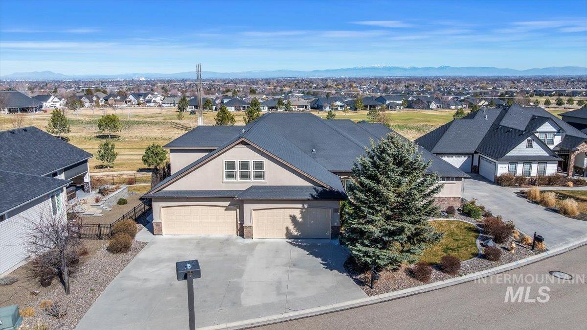 11250 W Royal Ridge Ct, Nampa, Idaho 83686, 3 Bedrooms, 2.5 Bathrooms, Residential For Sale, Price $849,900, 98976481