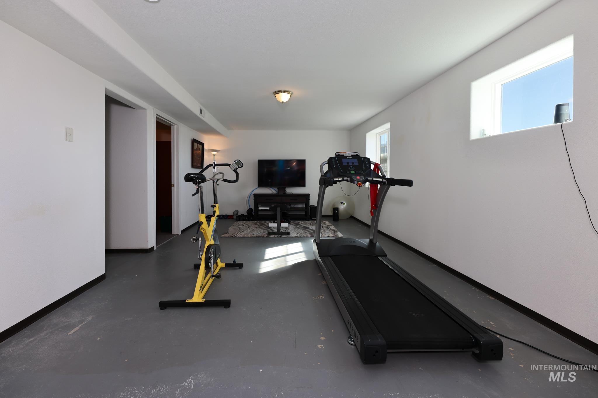 1028 Redemption Lane, Kendrick, Idaho 83537, 3 Bedrooms, 3 Bathrooms, Residential For Sale, Price $925,000, 98976482