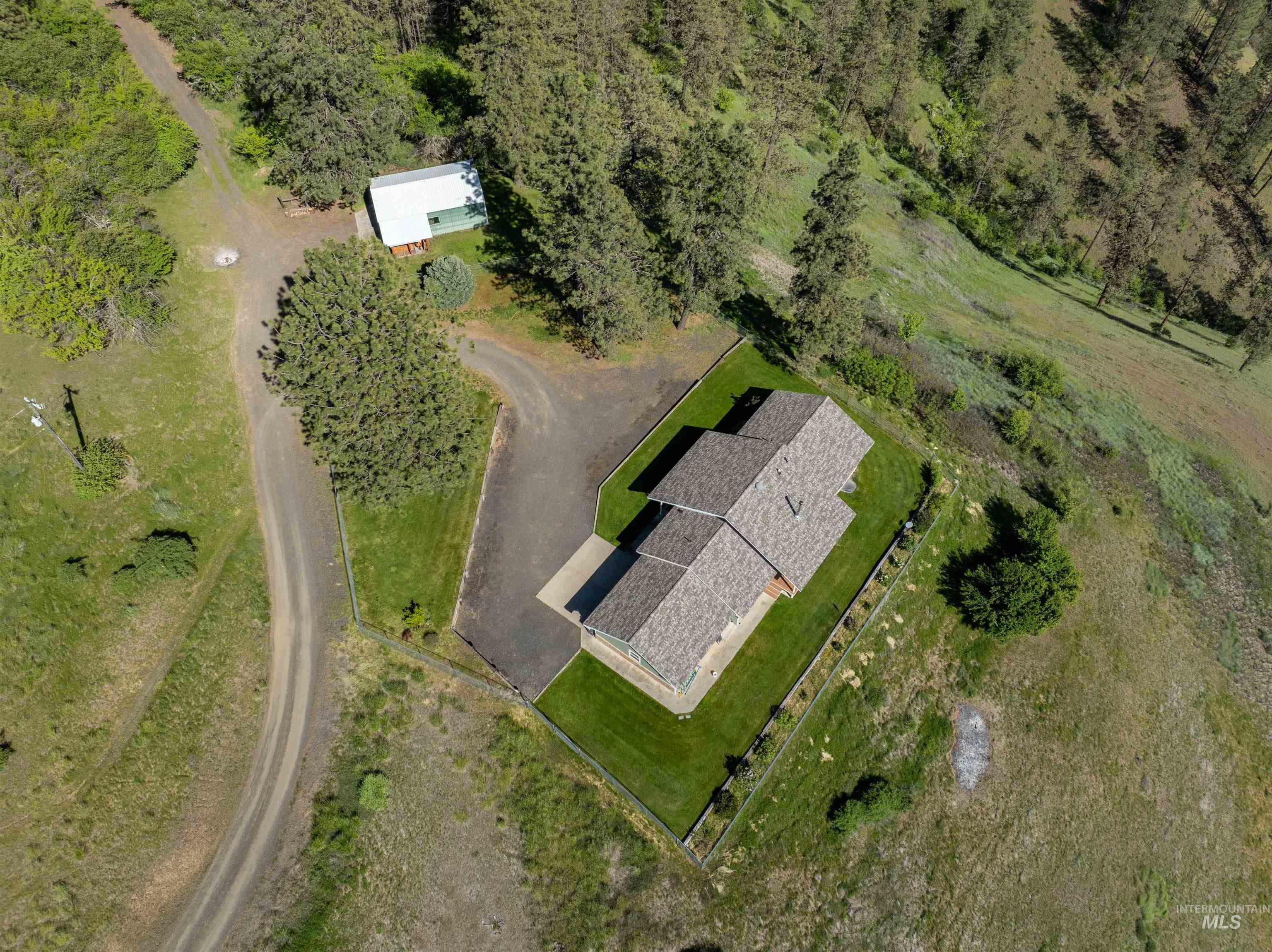1028 Redemption Lane, Kendrick, Idaho 83537, 3 Bedrooms, 3.5 Bathrooms, Residential For Sale, Price $849,900, 98976482