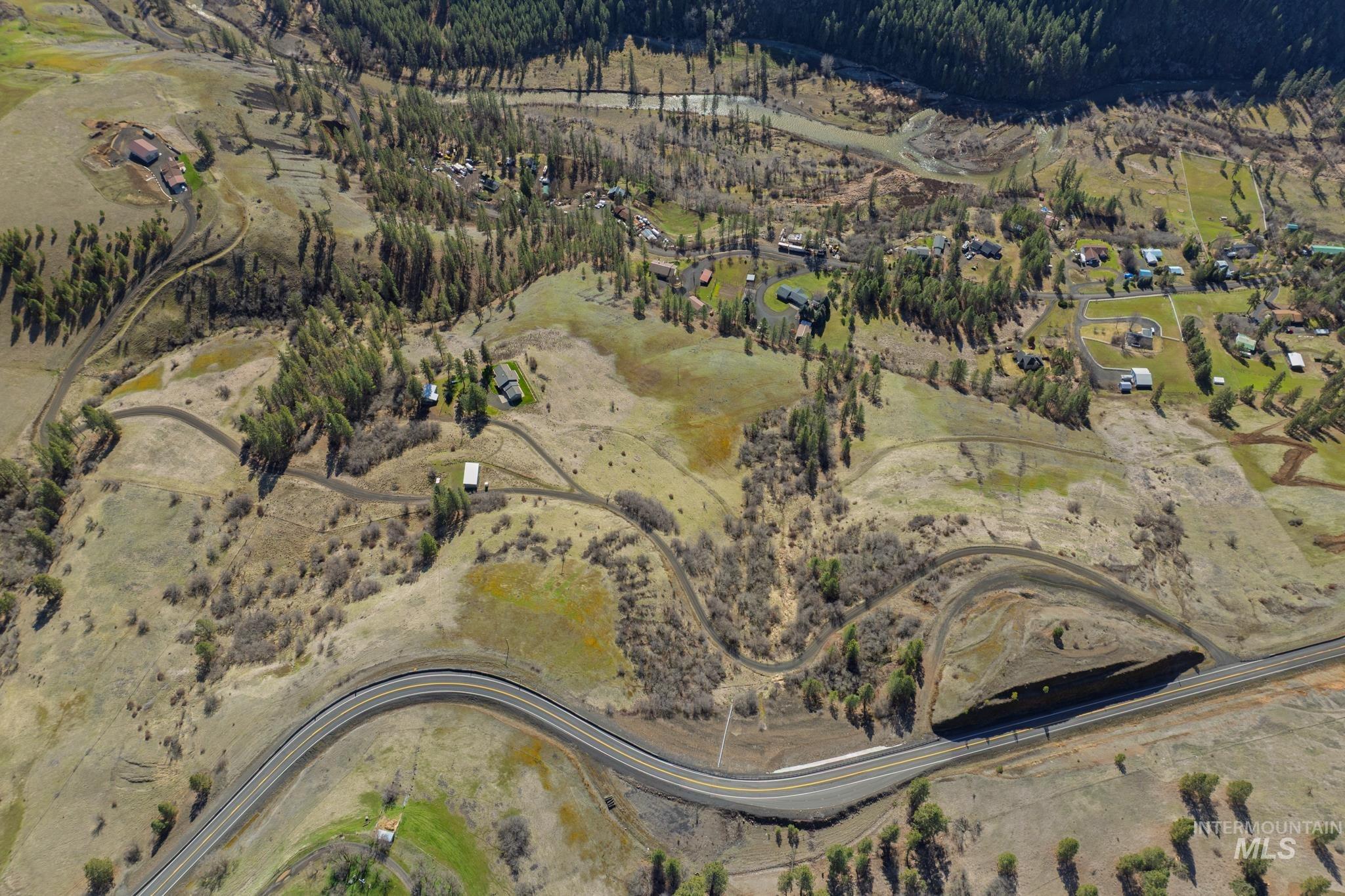 1028 Redemption Lane, Kendrick, Idaho 83537, 3 Bedrooms, 3.5 Bathrooms, Residential For Sale, Price $895,000,MLS 98976482