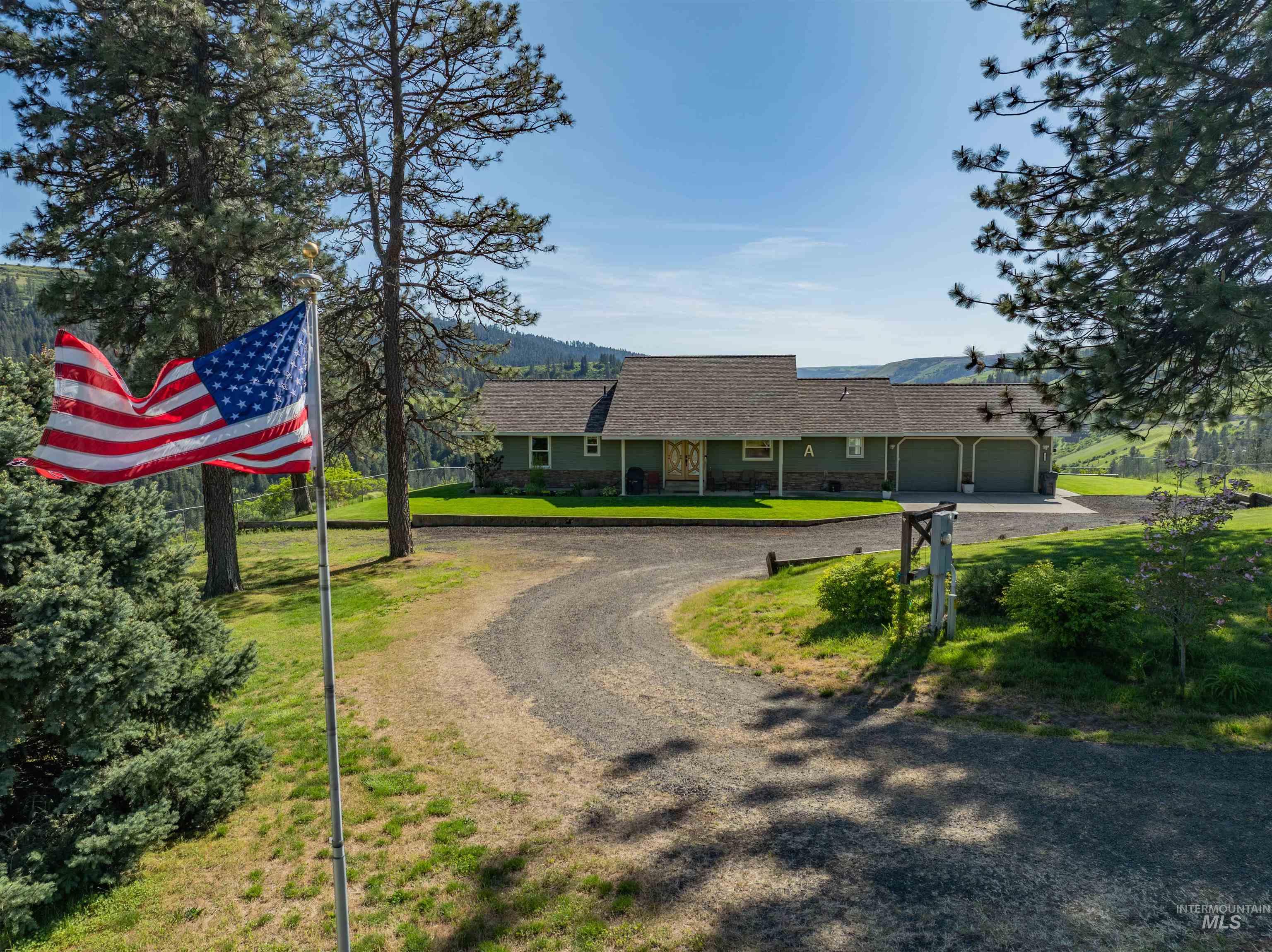 1028 Redemption Lane, Kendrick, Idaho 83537, 3 Bedrooms, 3.5 Bathrooms, Residential For Sale, Price $849,900, 98976482