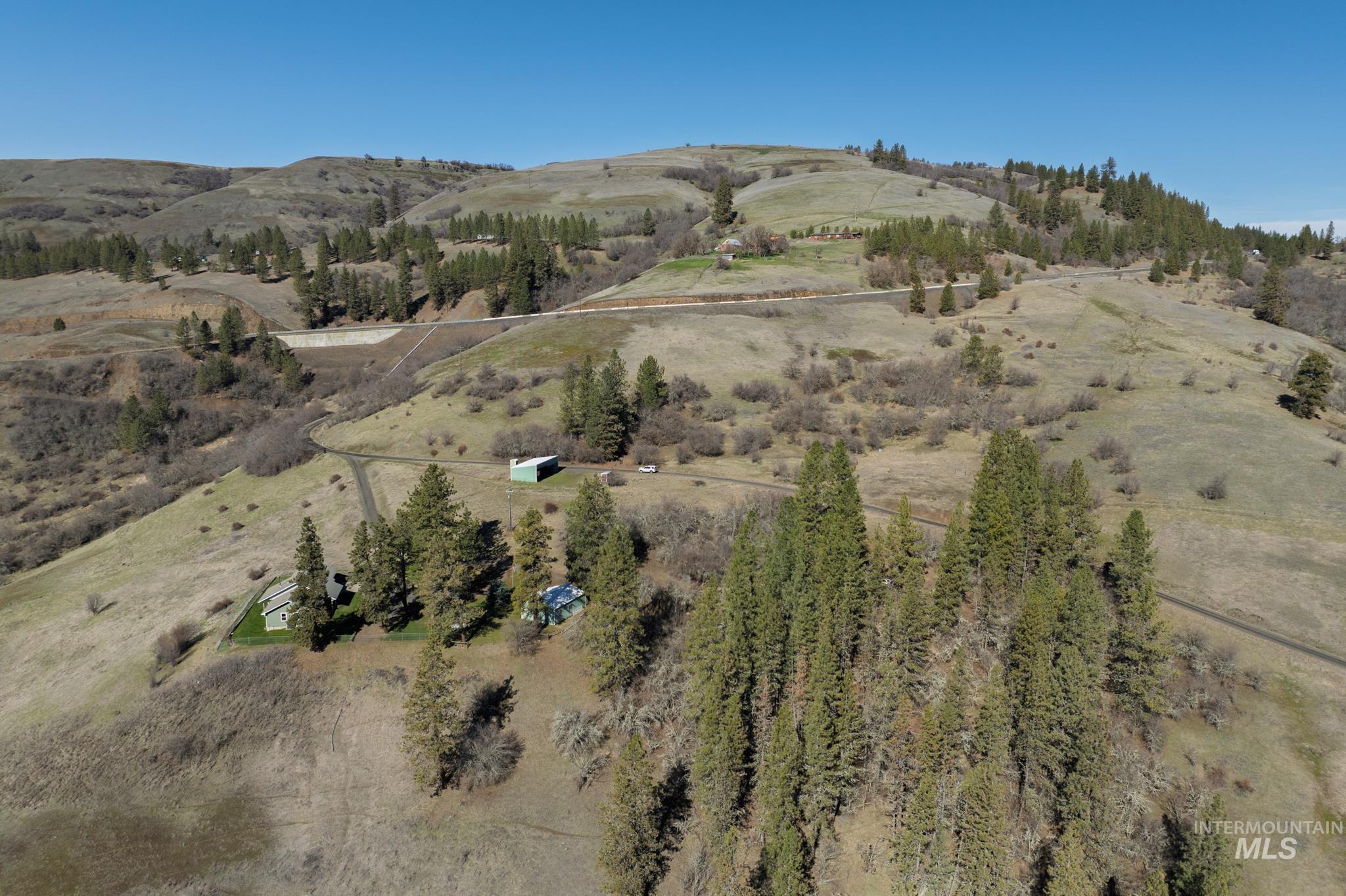 1028 Redemption Lane, Kendrick, Idaho 83537, 3 Bedrooms, 3.5 Bathrooms, Residential For Sale, Price $895,000,MLS 98976482