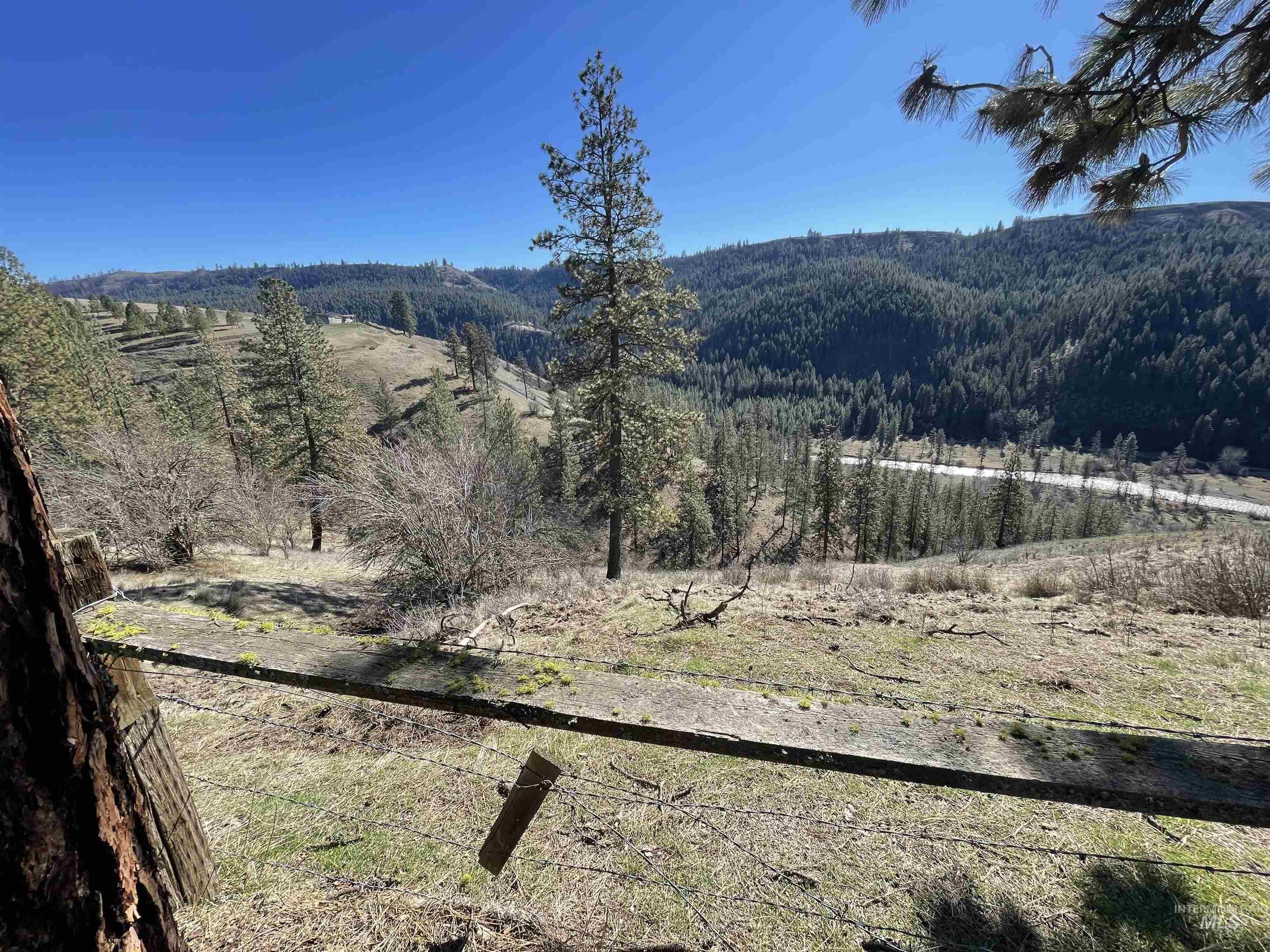 1028 Redemption Lane, Kendrick, Idaho 83537, 3 Bedrooms, 3 Bathrooms, Residential For Sale, Price $925,000, 98976482