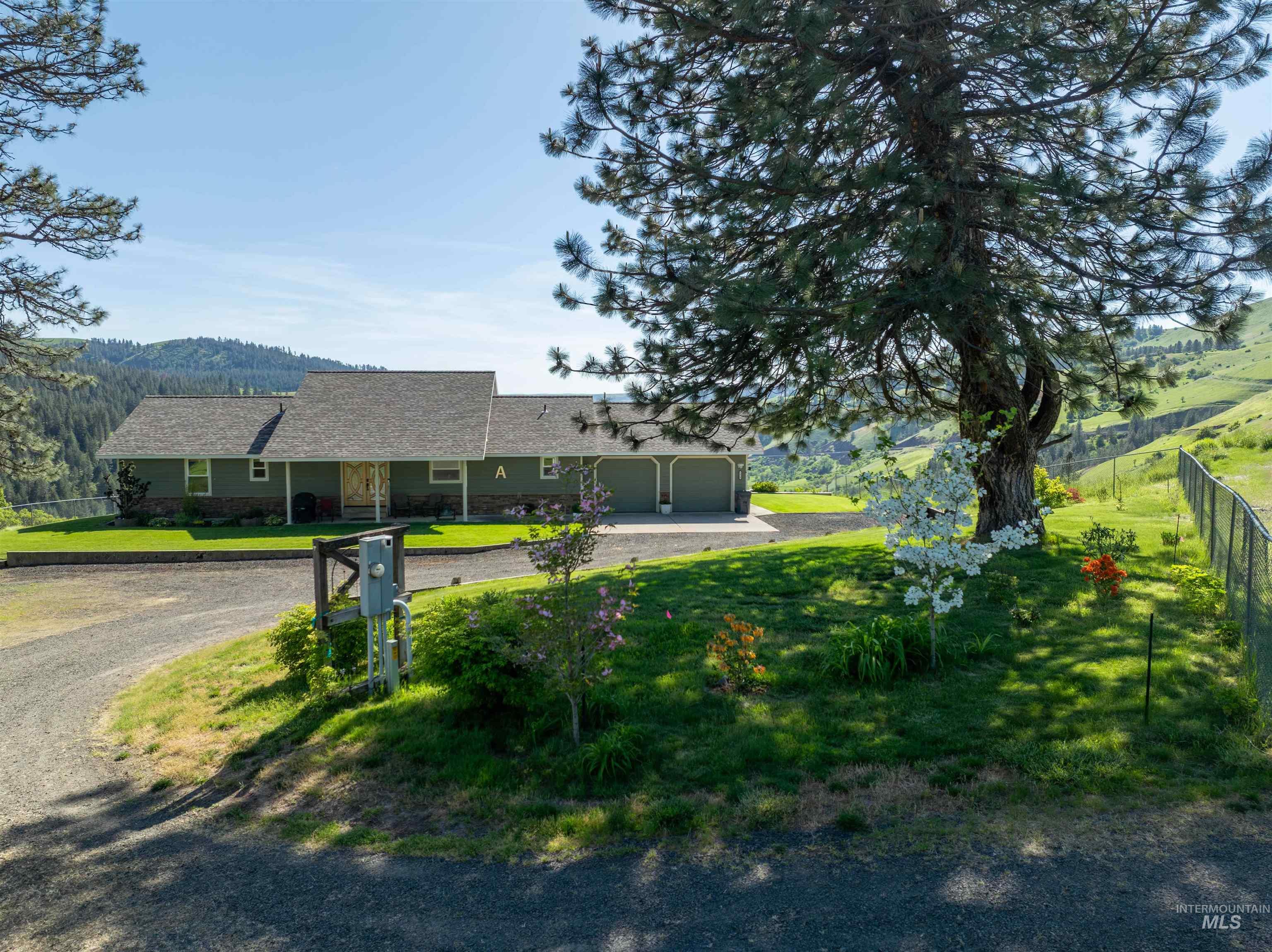 1028 Redemption Lane, Kendrick, Idaho 83537, 3 Bedrooms, 3.5 Bathrooms, Residential For Sale, Price $849,900, 98976482