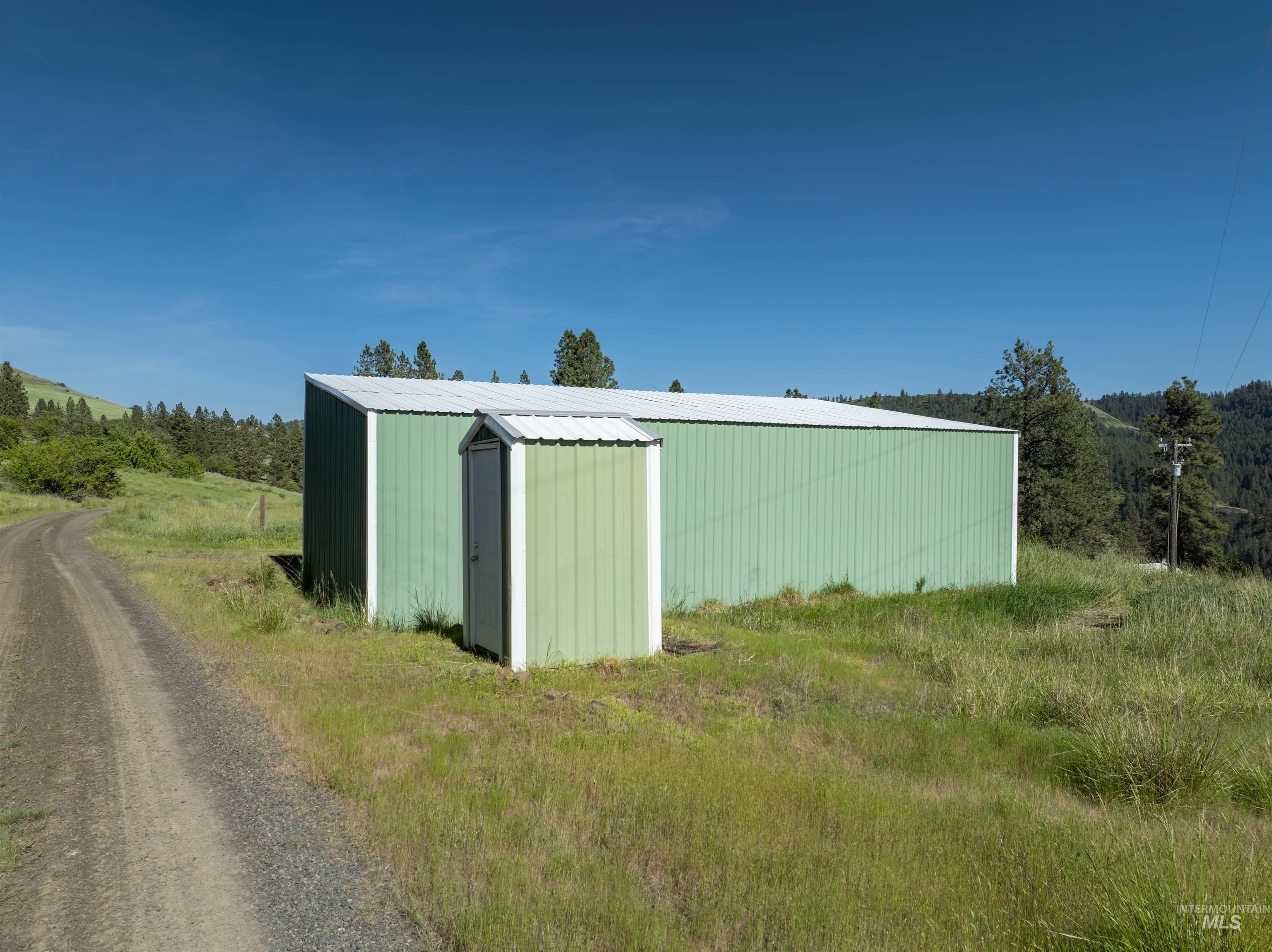 1028 Redemption Lane, Kendrick, Idaho 83537, 3 Bedrooms, 3.5 Bathrooms, Residential For Sale, Price $849,900, 98976482