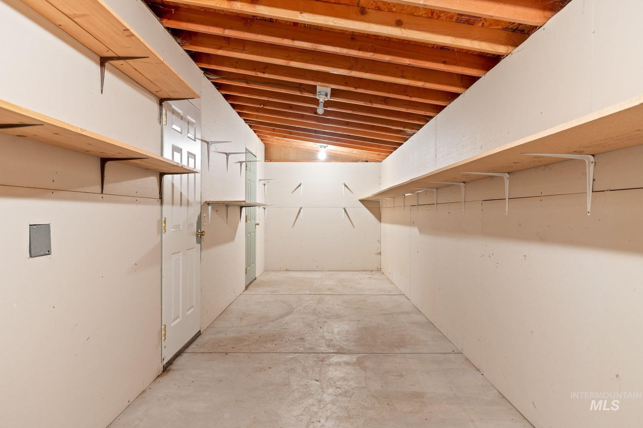 1137 E 2nd St., Weiser, Idaho 83672, 3 Bedrooms, 1 Bathroom, Residential For Sale, Price $243,900, 98976491