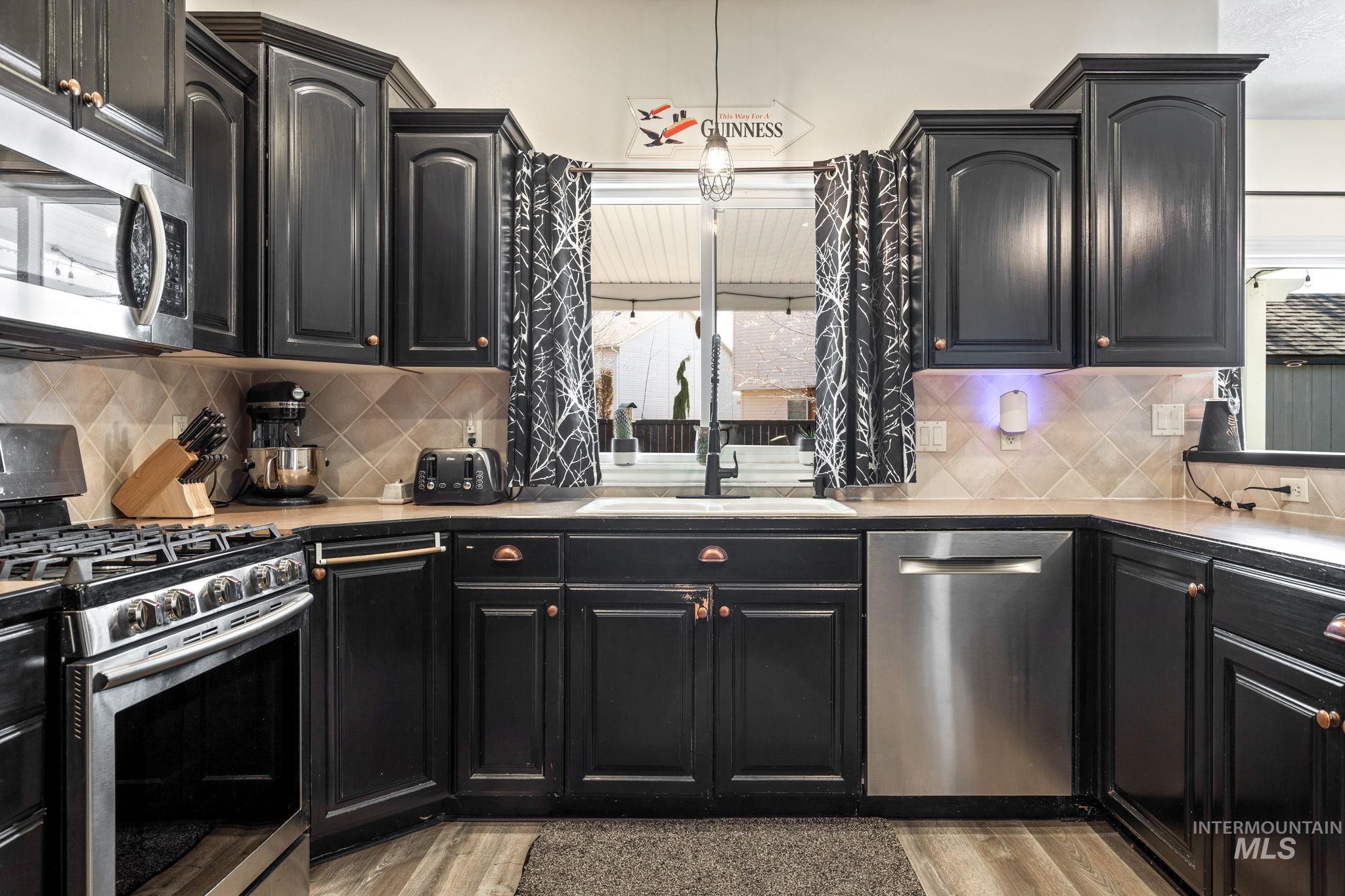 13117 W Heatherbrook, Boise, Idaho 83713, 4 Bedrooms, 2.5 Bathrooms, Residential For Sale, Price $670,000, 98976492