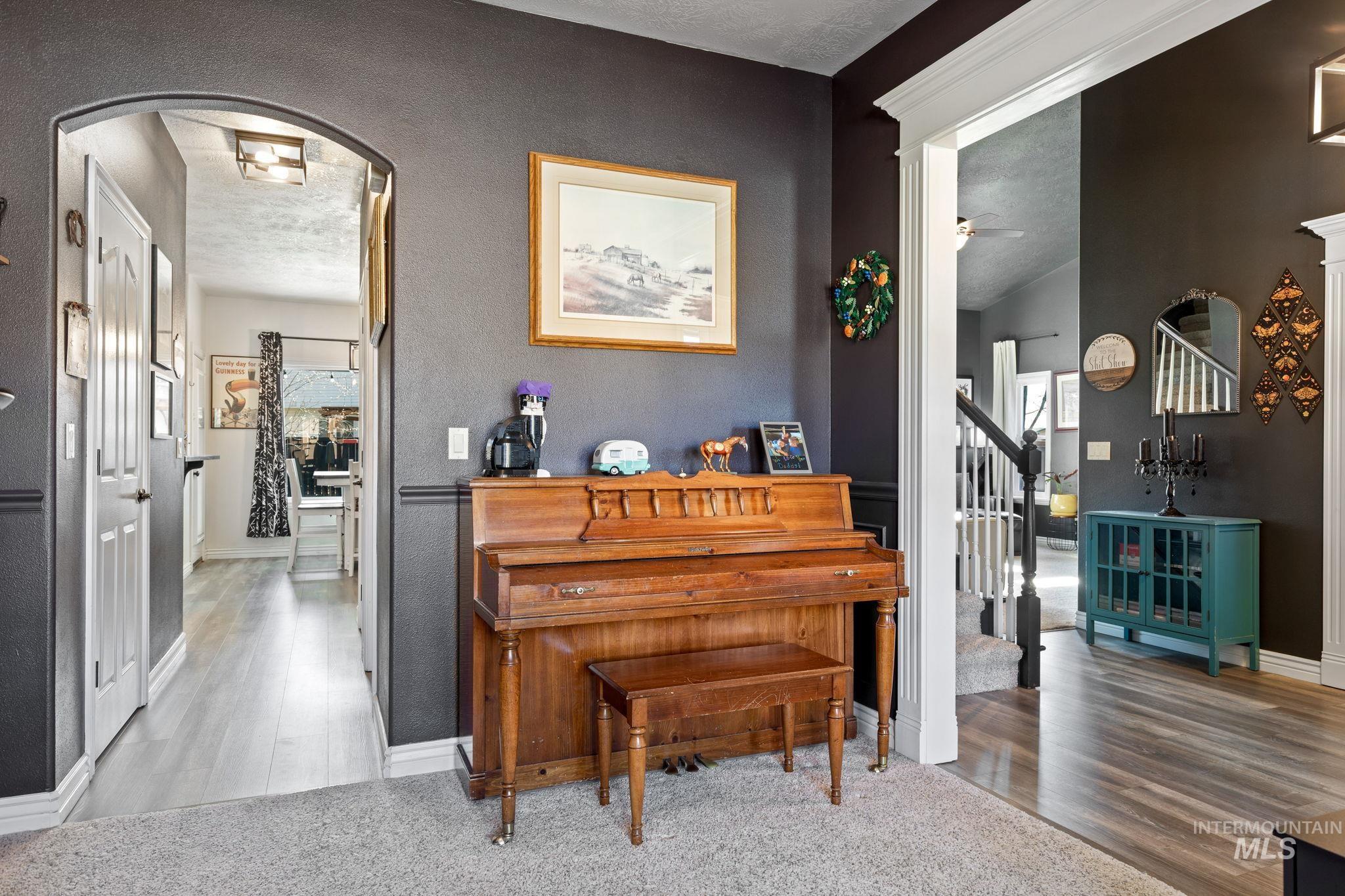 13117 W Heatherbrook, Boise, Idaho 83713, 4 Bedrooms, 2.5 Bathrooms, Residential For Sale, Price $670,000, 98976492