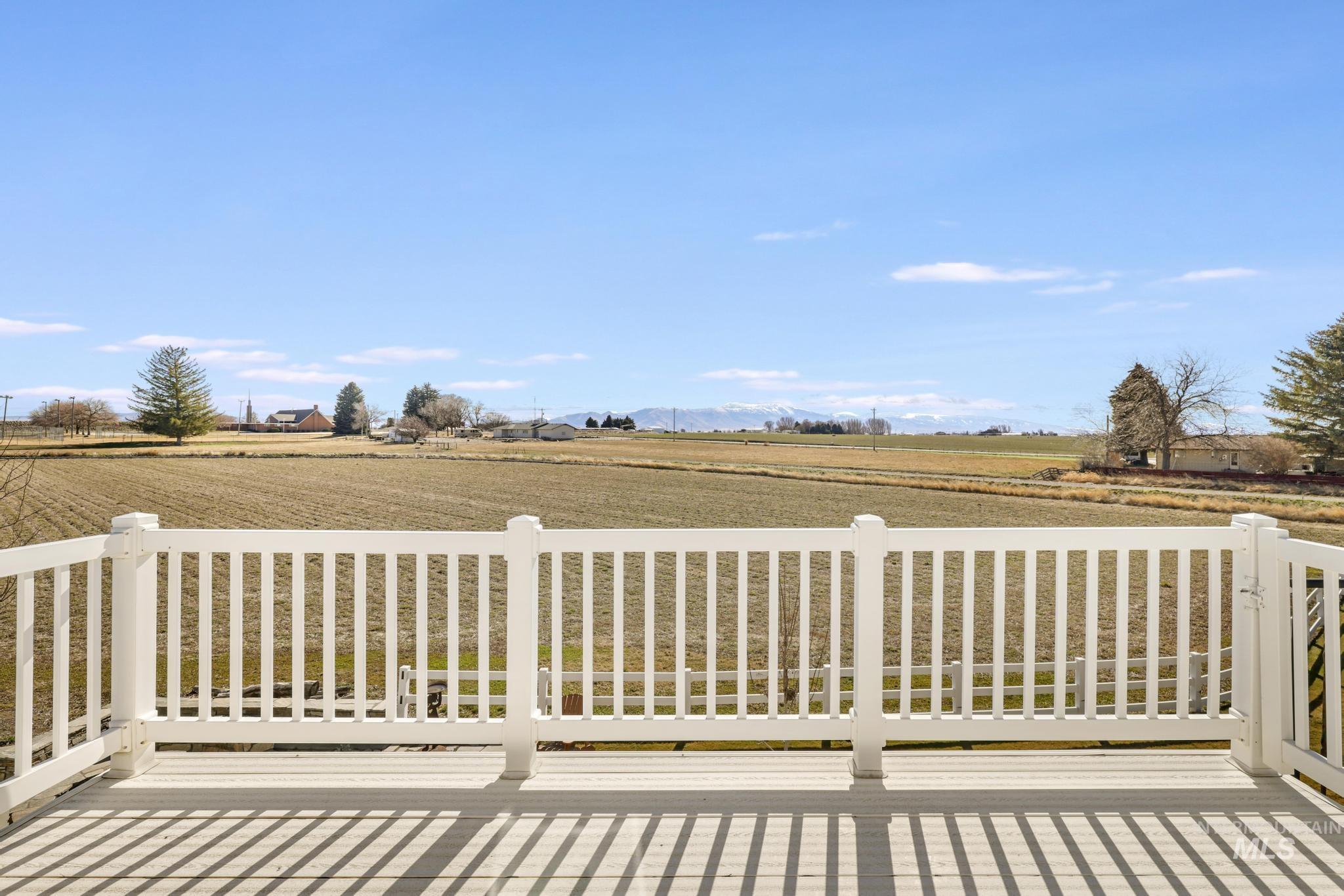 89 S 222 W, Burley, Idaho 83318-0000, 5 Bedrooms, 3.5 Bathrooms, Residential For Sale, Price $875,000, 98976493