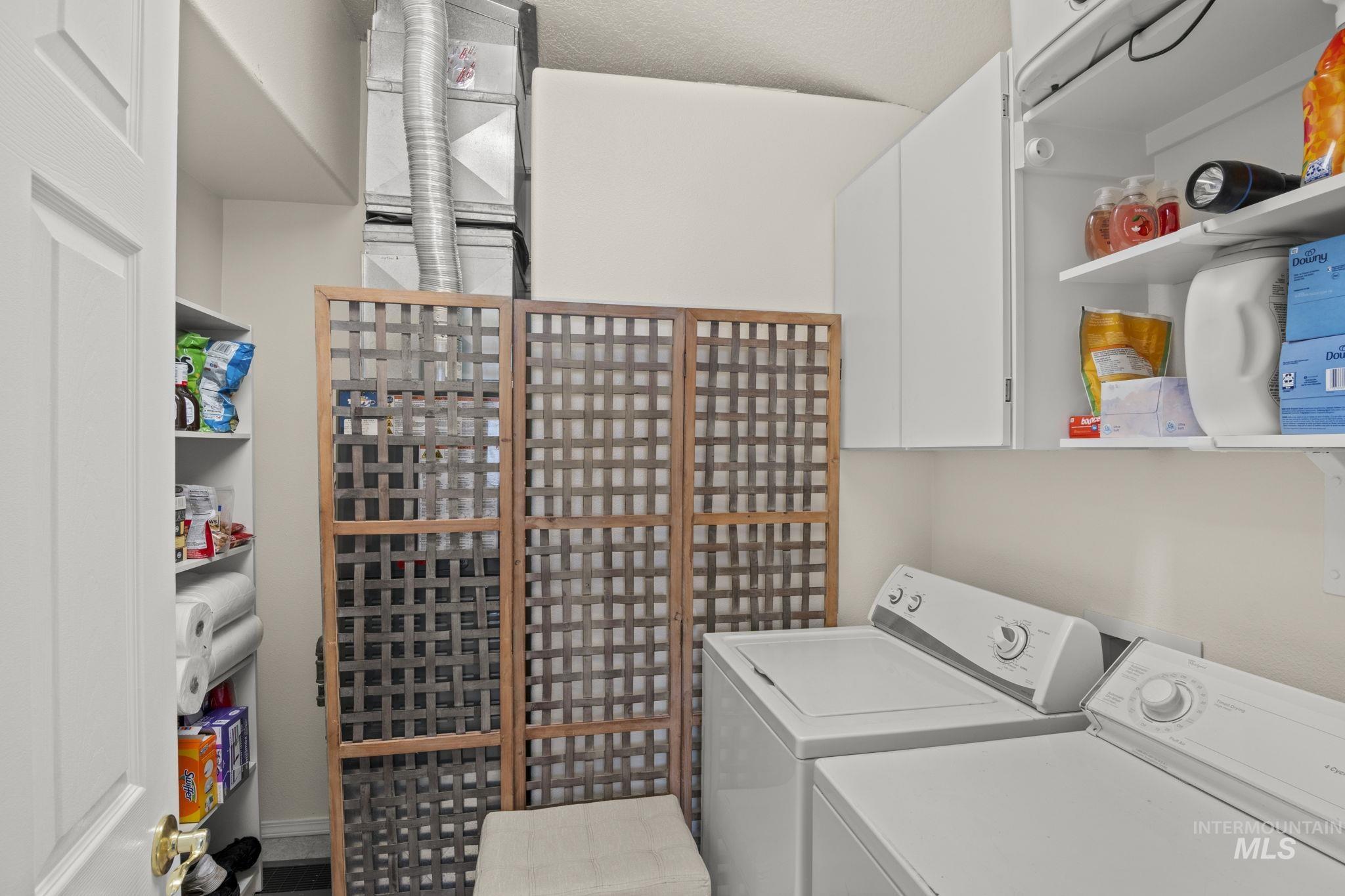 2739 Paintbrush Drive, Twin Falls, Idaho 83301, 4 Bedrooms, 2 Bathrooms, Residential For Sale, Price $440,000, 98976494