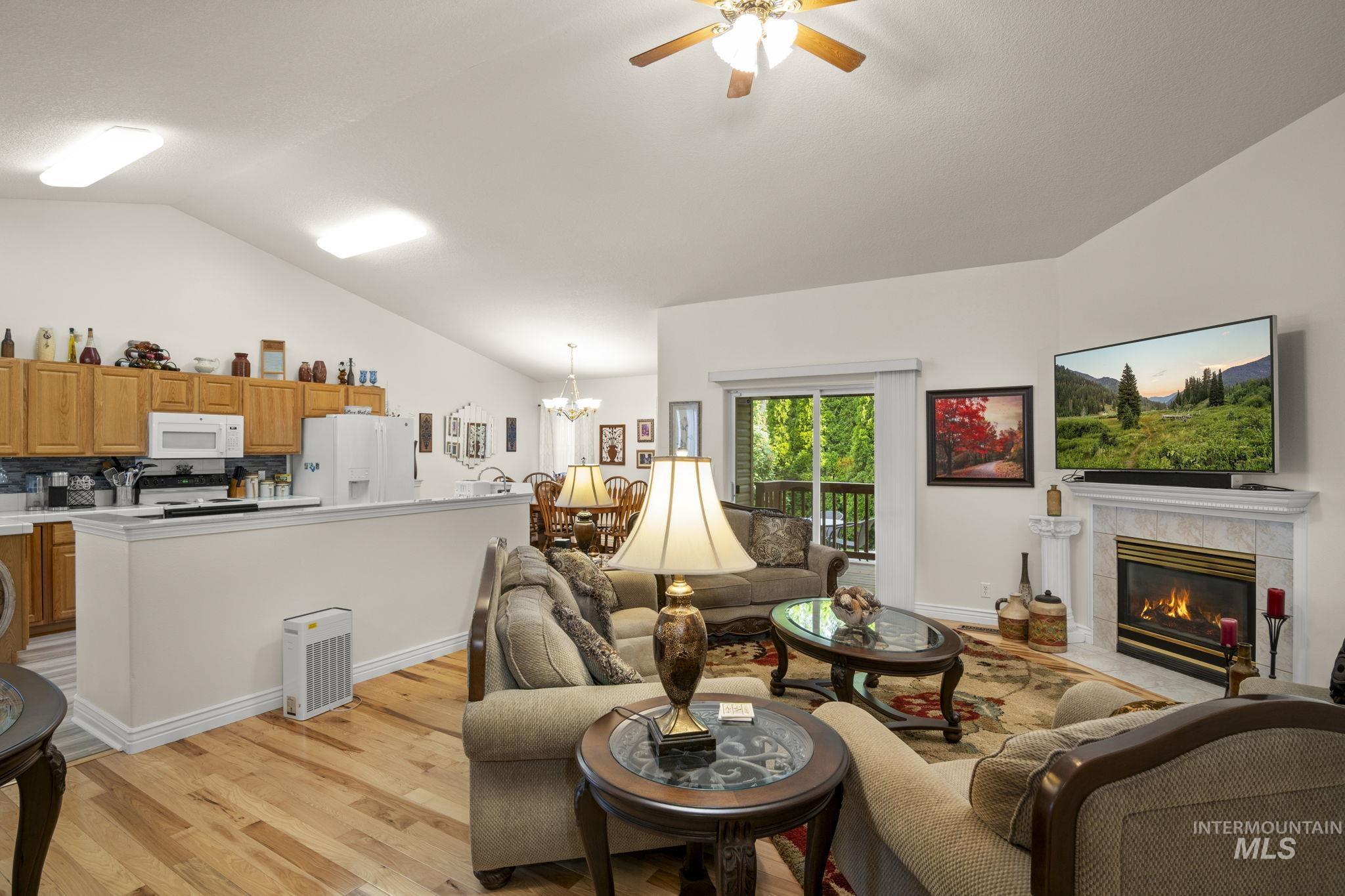 2739 Paintbrush Drive, Twin Falls, Idaho 83301, 4 Bedrooms, 2 Bathrooms, Residential For Sale, Price $440,000, 98976494