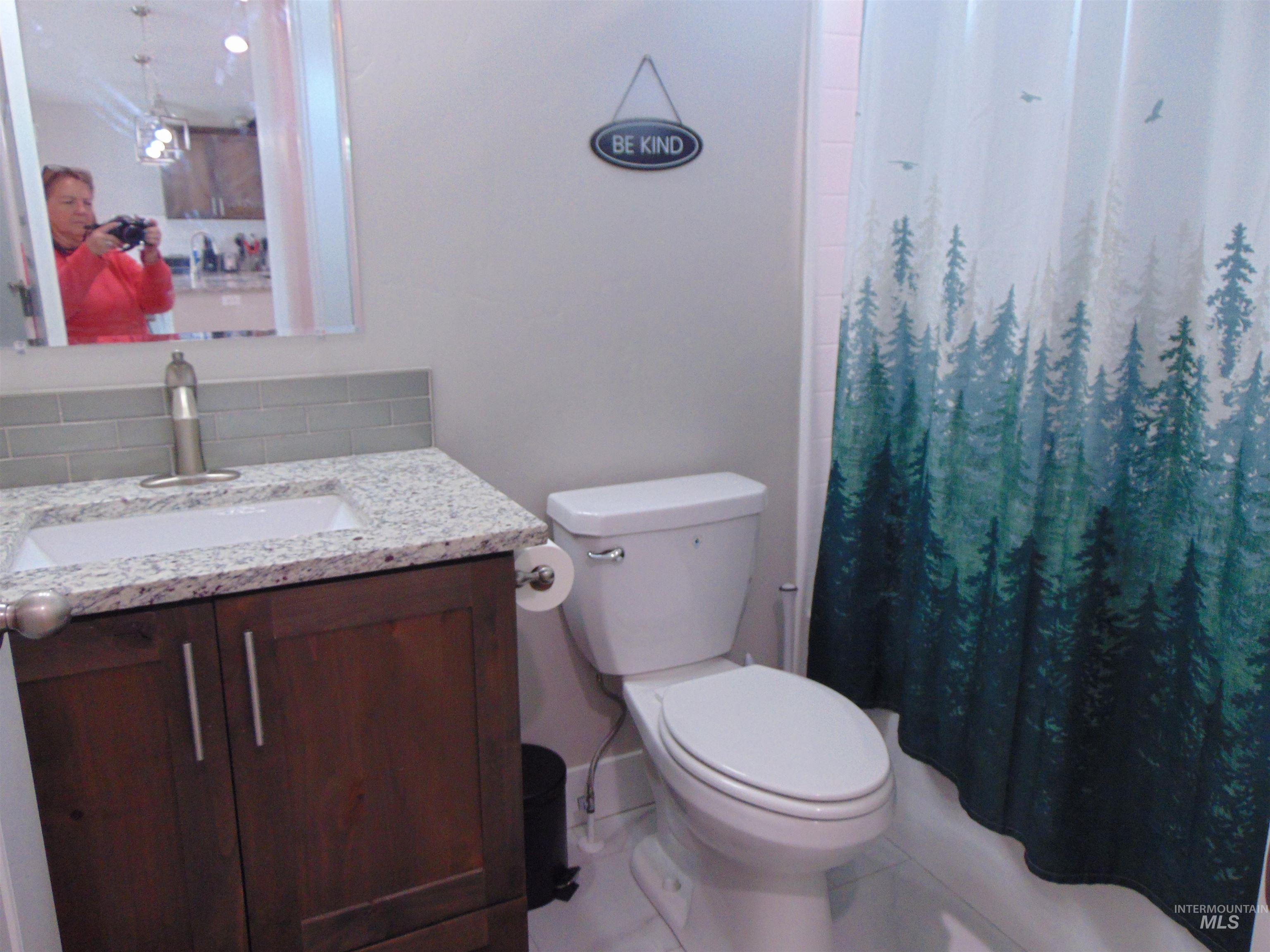 901 Campbell St., Vale, Oregon 97918, 3 Bedrooms, 2 Bathrooms, Residential For Sale, Price $330,000,MLS 98976495