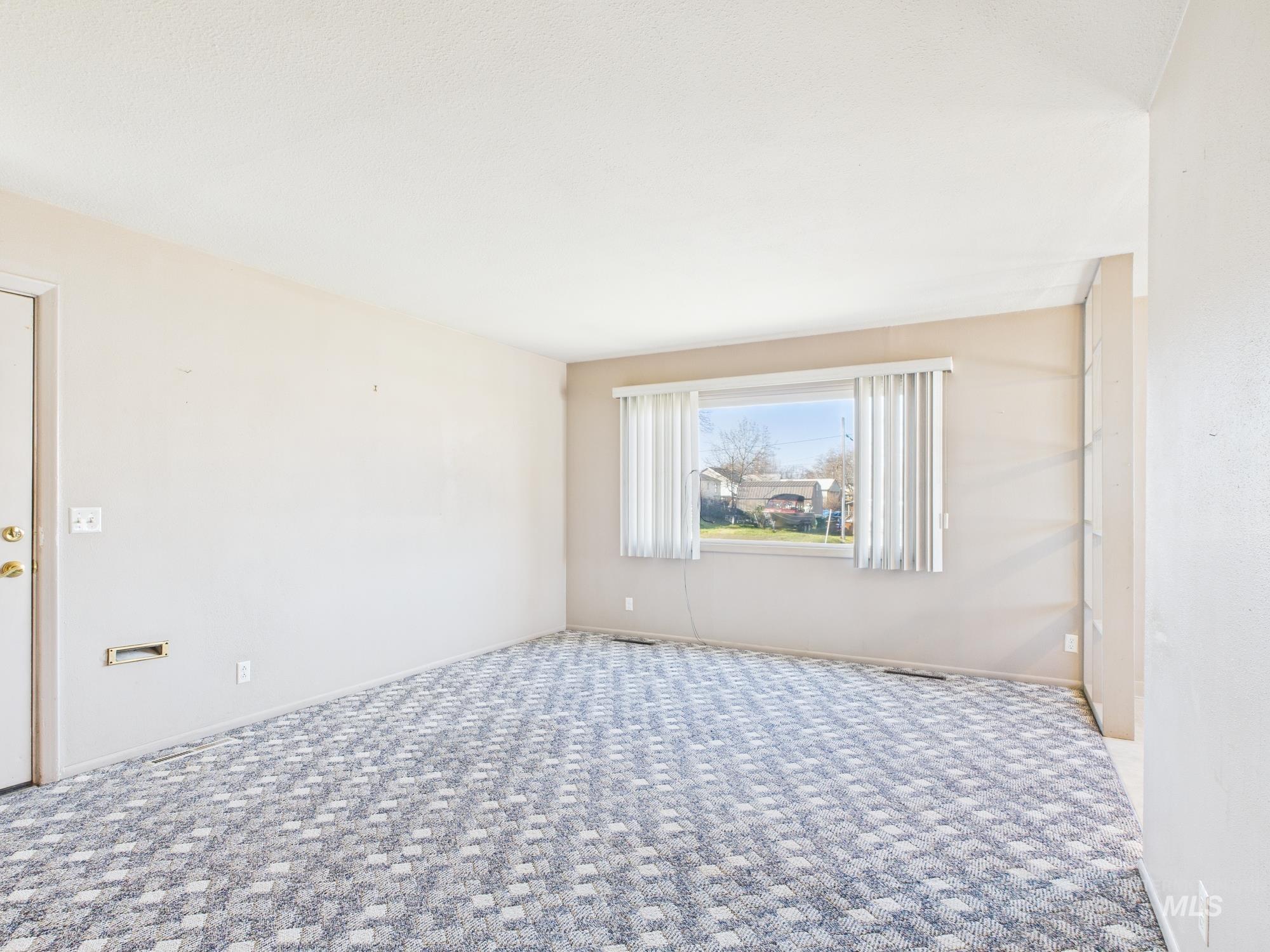 1311 17th St, Lewiston, Idaho 83501, 3 Bedrooms, 2 Bathrooms, Residential For Sale, Price $319,000, 98976496