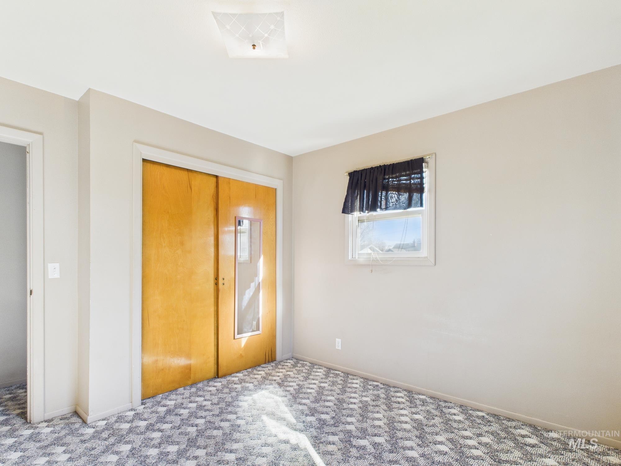 1311 17th St, Lewiston, Idaho 83501, 3 Bedrooms, 2 Bathrooms, Residential For Sale, Price $319,000, 98976496