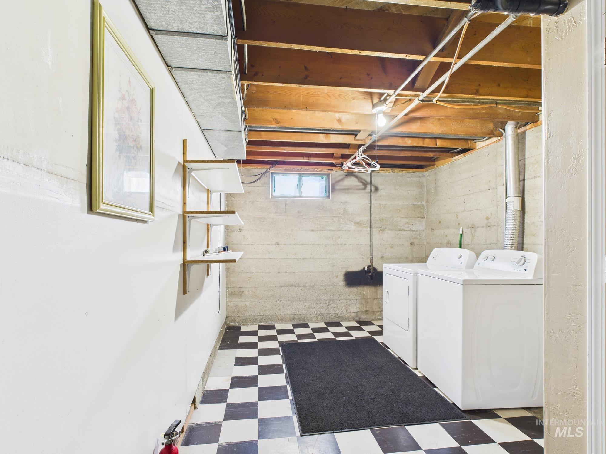 1311 17th St, Lewiston, Idaho 83501, 3 Bedrooms, 2 Bathrooms, Residential For Sale, Price $319,000, 98976496