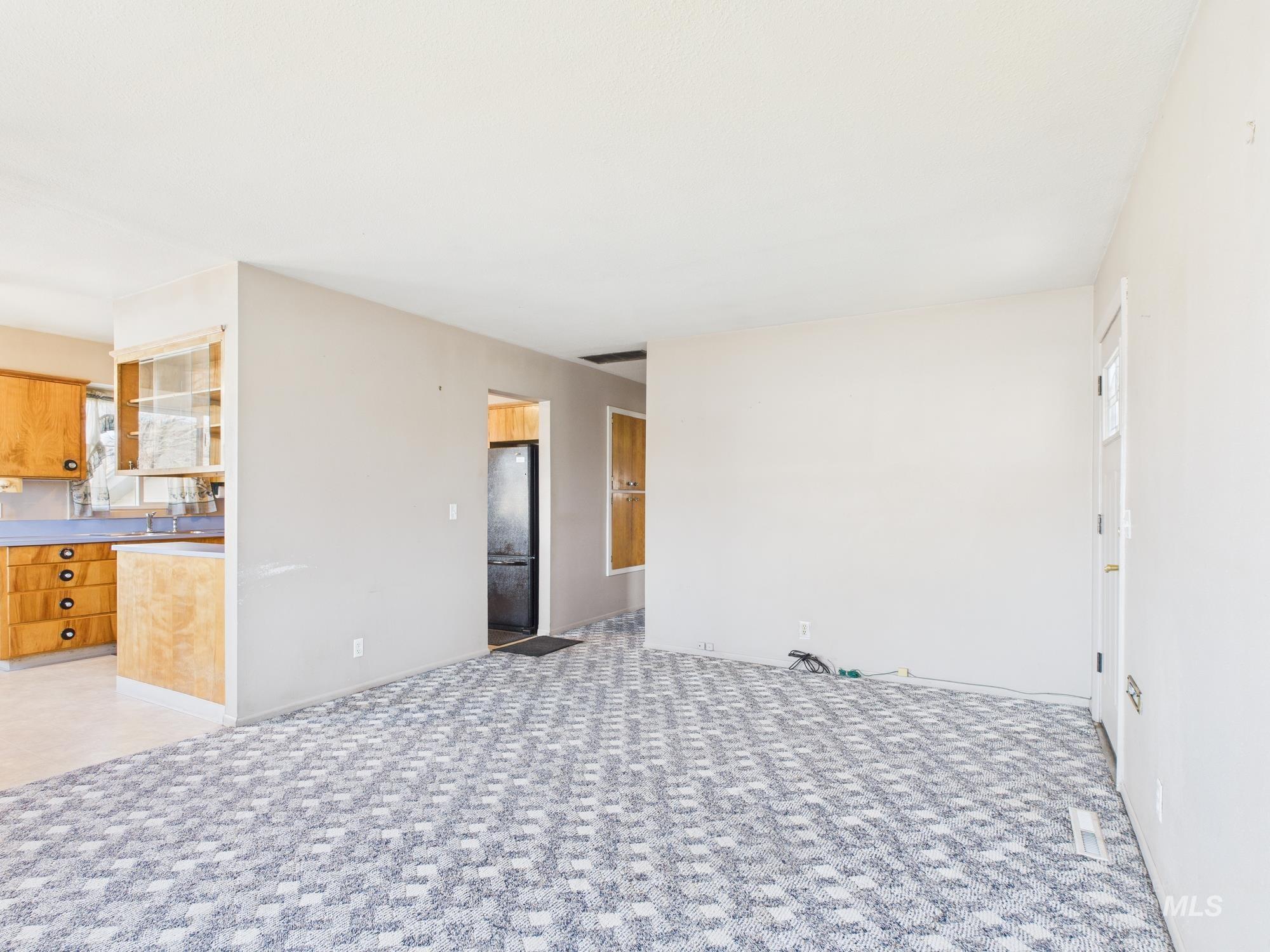 1311 17th St, Lewiston, Idaho 83501, 3 Bedrooms, 2 Bathrooms, Residential For Sale, Price $319,000, 98976496