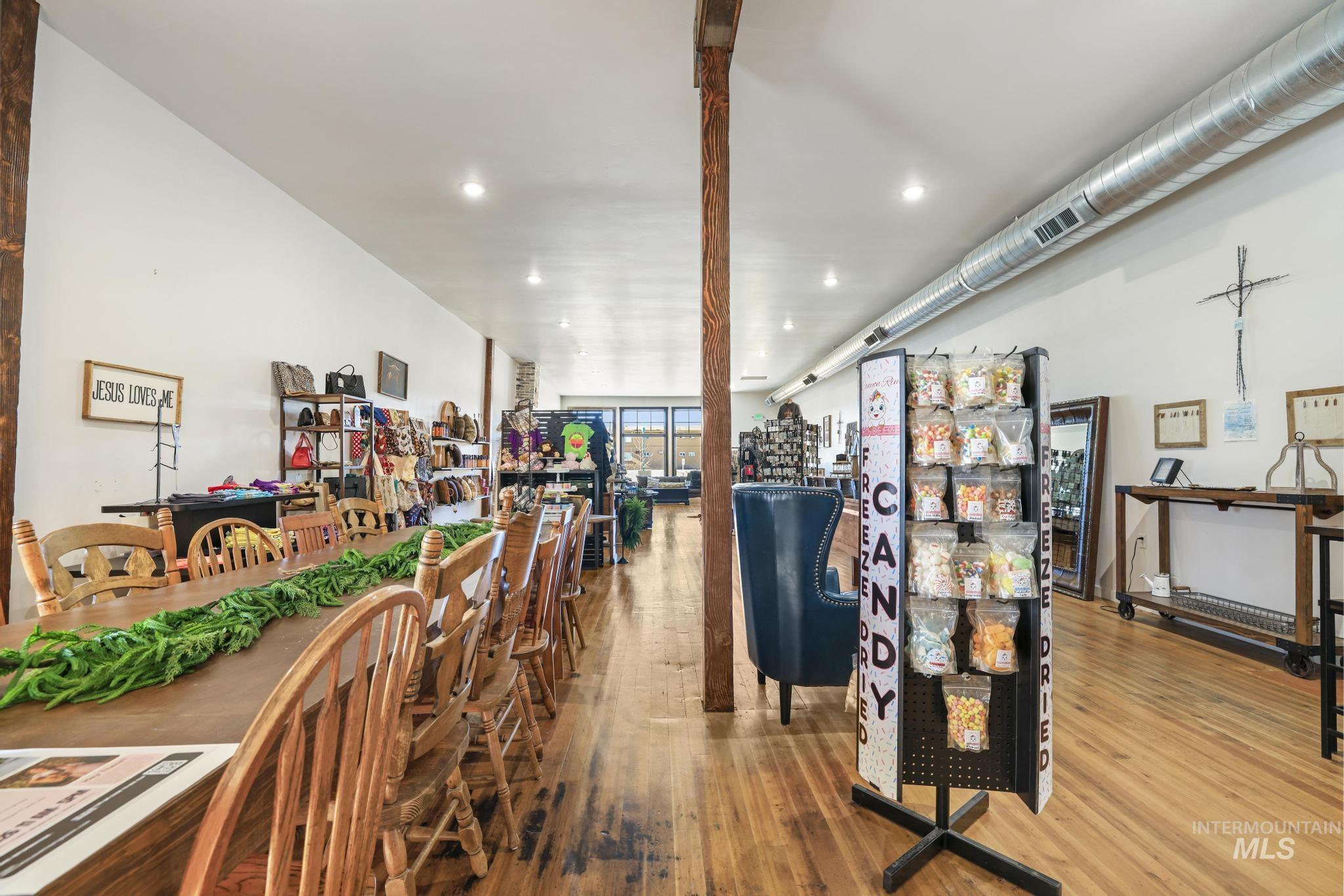 236 Main Ave North, Twin Falls, Idaho 83301, Business/Commercial For Sale, Price $33,075,MLS 98976498