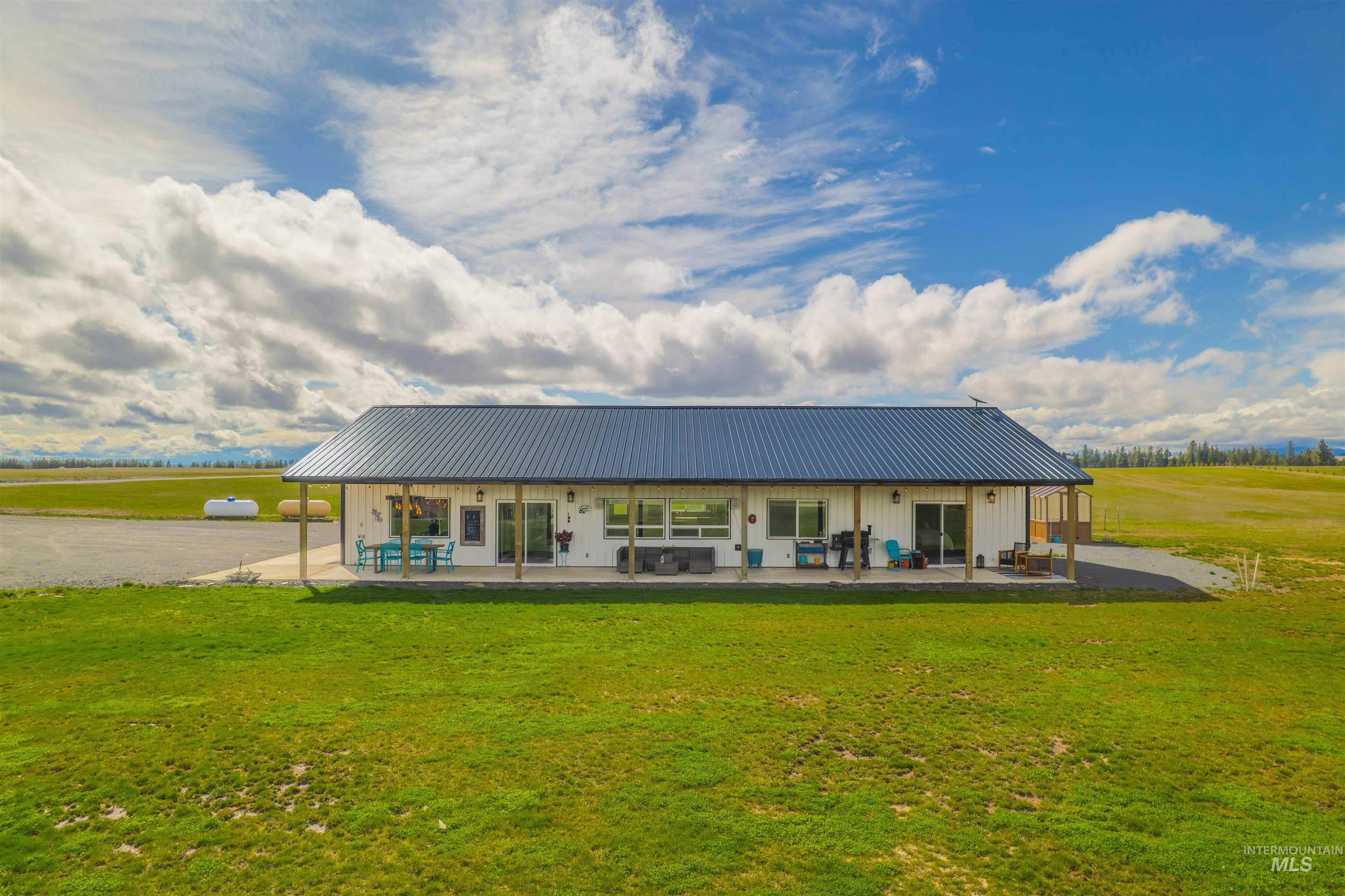 1400 Texas Ridge Rd, Deary, Idaho 83823, 4 Bedrooms, 2 Bathrooms, Residential For Sale, Price $989,000, 98976499