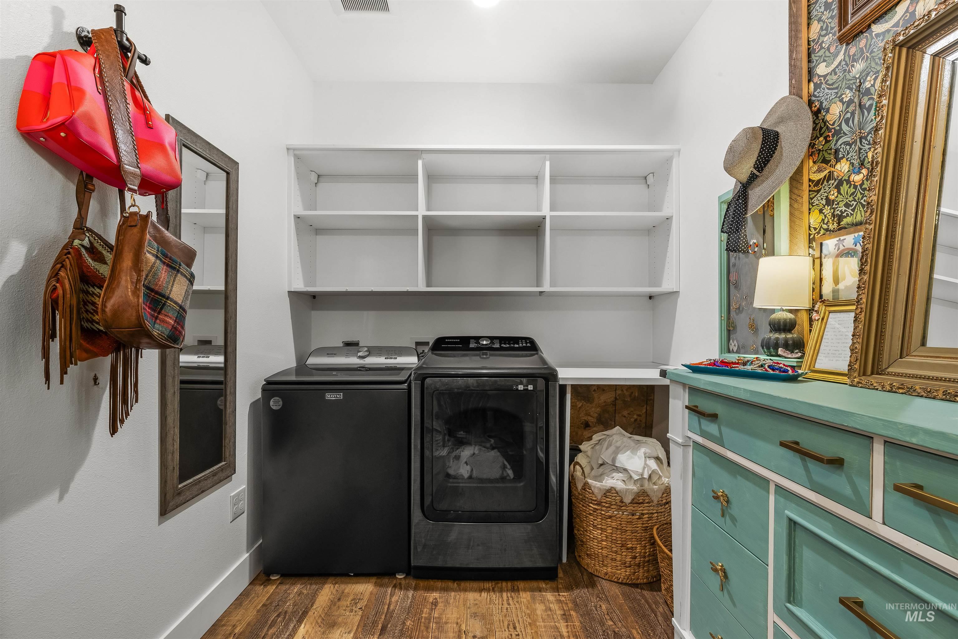 1400 Texas Ridge Rd, Deary, Idaho 83823, 4 Bedrooms, 2 Bathrooms, Residential For Sale, Price $989,000, 98976499