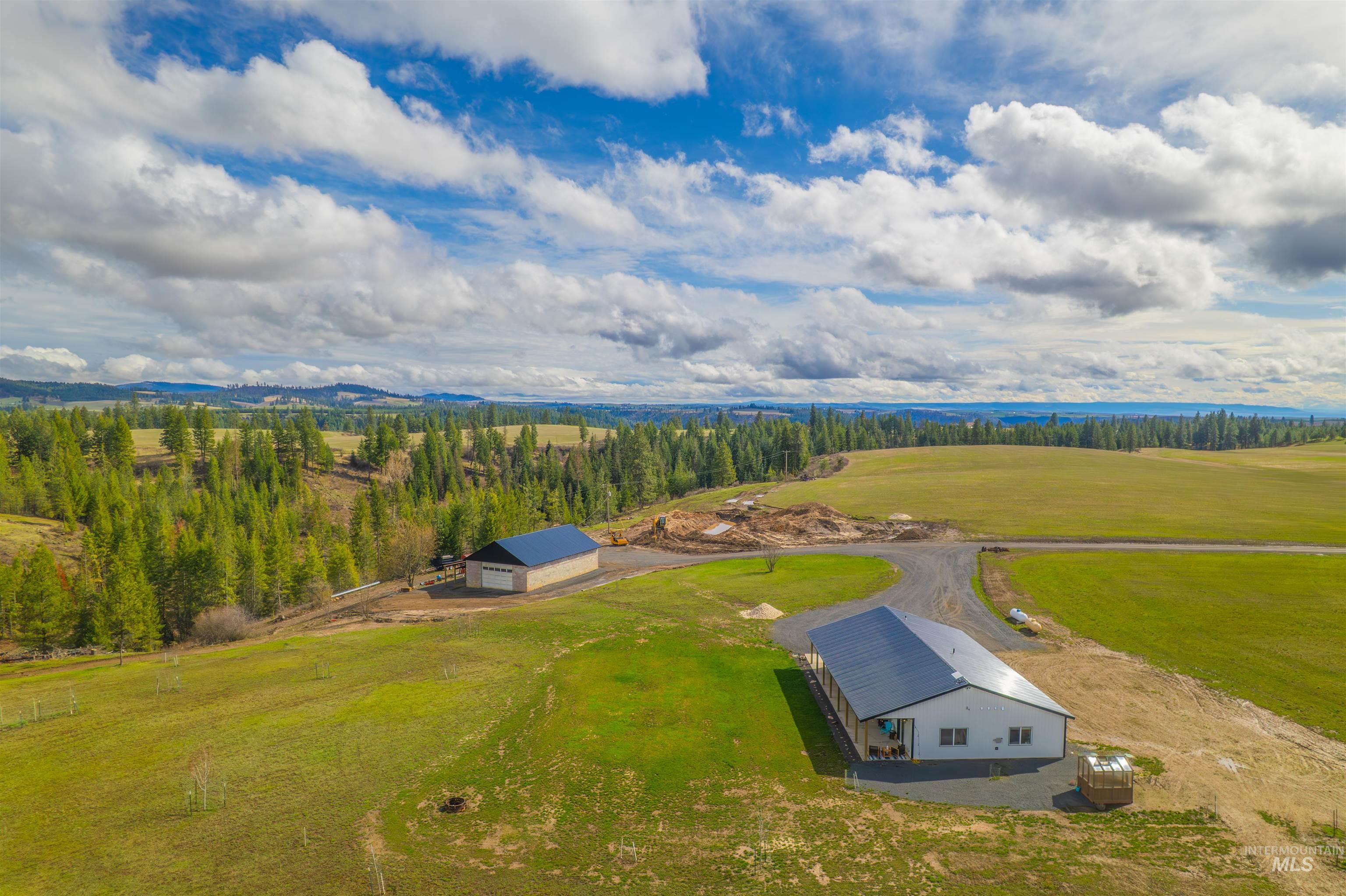1400 Texas Ridge Rd, Deary, Idaho 83823, 4 Bedrooms, 2 Bathrooms, Residential For Sale, Price $989,000, 98976499