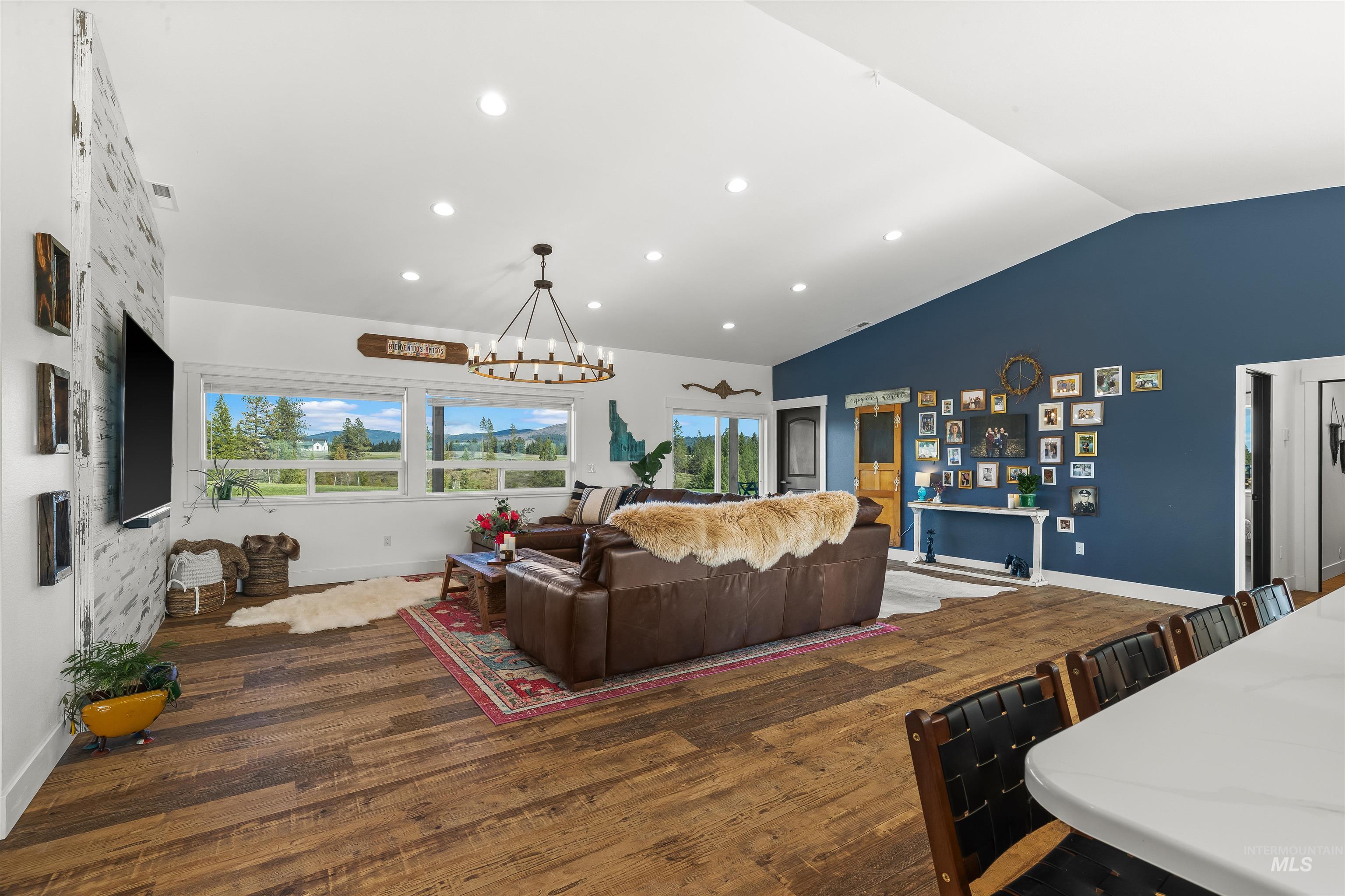 1400 Texas Ridge Rd, Deary, Idaho 83823, 4 Bedrooms, 2 Bathrooms, Residential For Sale, Price $989,000, 98976499