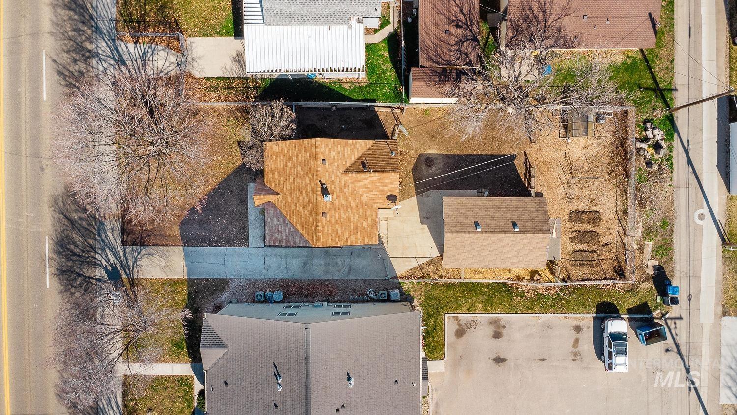 608 S Fern Street, Nampa, Idaho 83686, 2 Bedrooms, 1 Bathroom, Residential For Sale, Price $299,900, 98976500