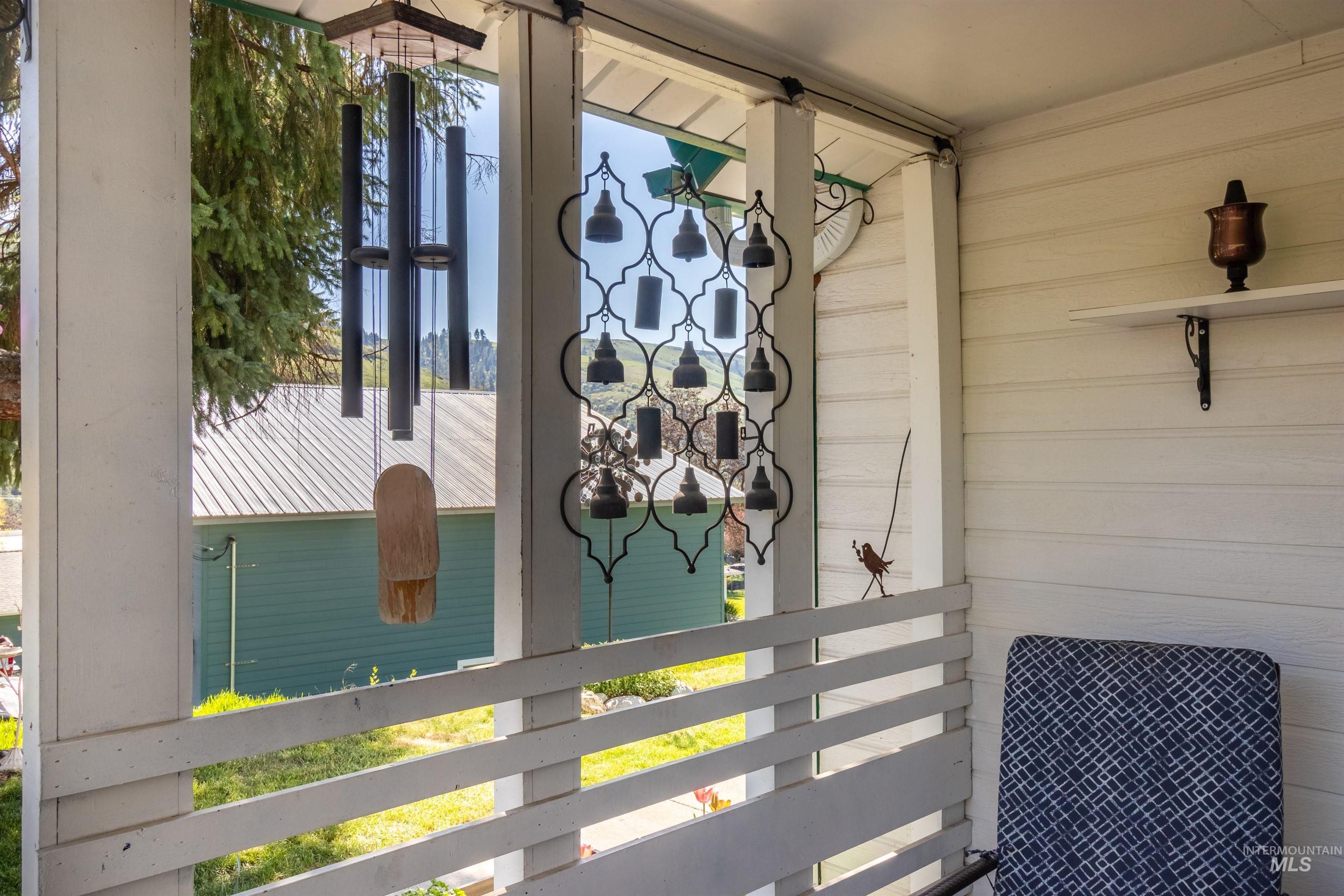 305 3rd Street, Juliaetta, Idaho 83535, 2 Bedrooms, 2 Bathrooms, Residential For Sale, Price $345,000, 98976505