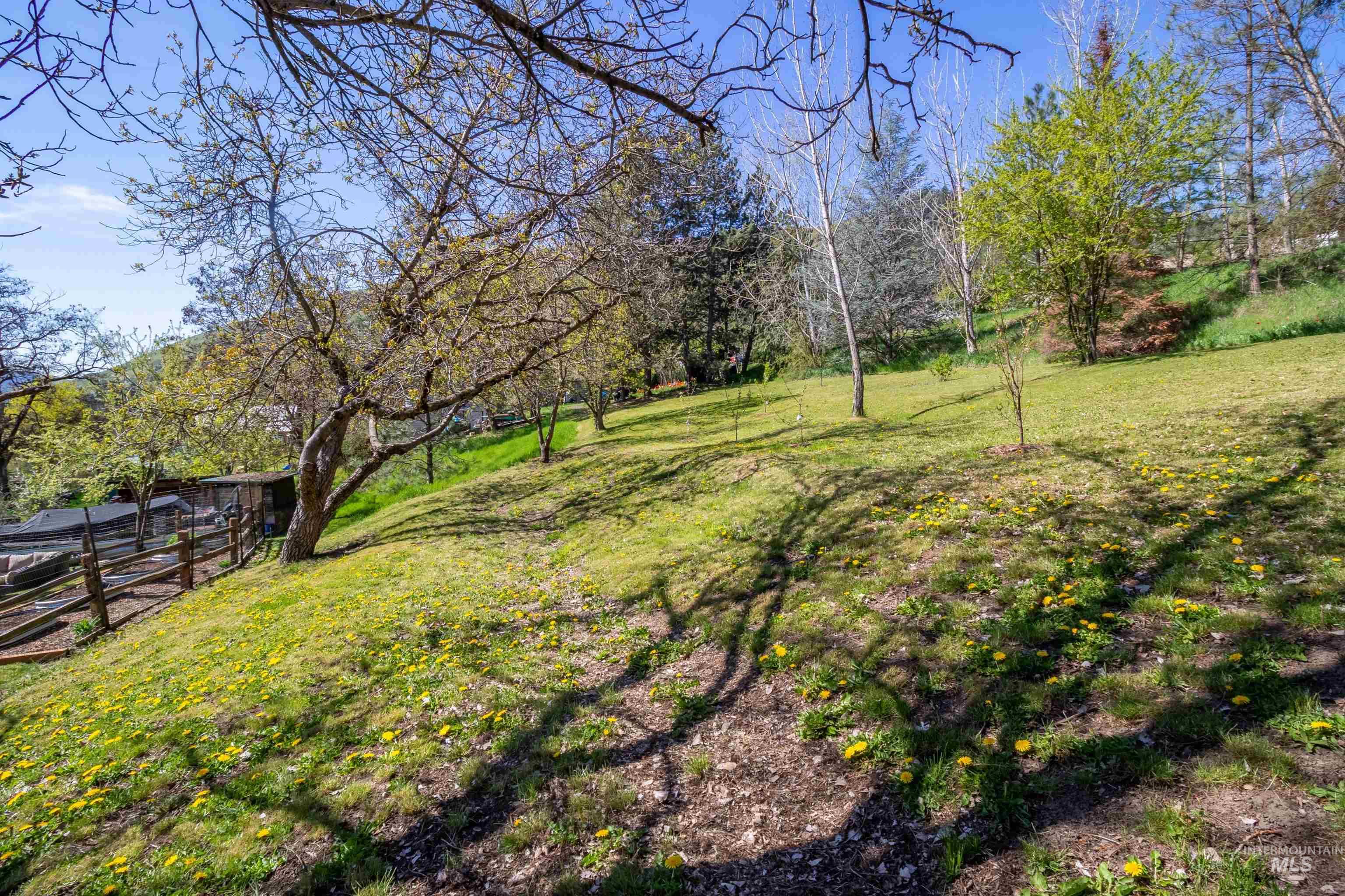 305 3rd Street, Juliaetta, Idaho 83535, 2 Bedrooms, 2 Bathrooms, Residential For Sale, Price $345,000, 98976505