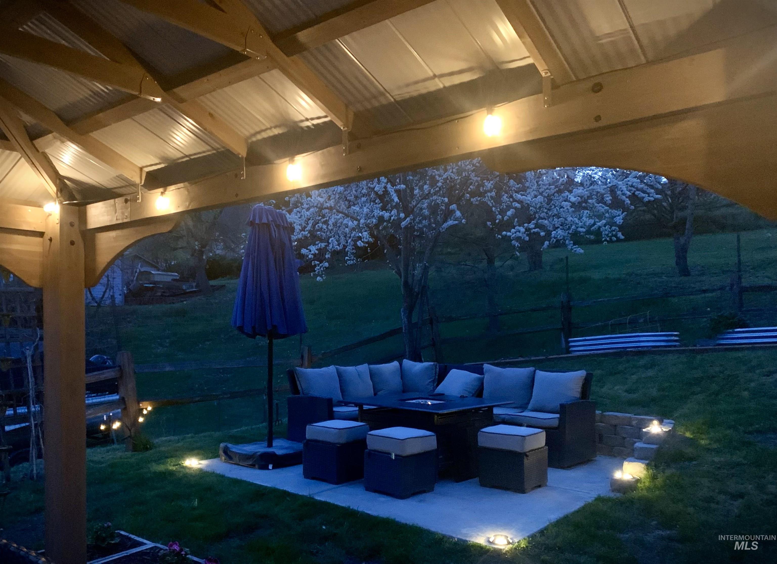 305 3rd Street, Juliaetta, Idaho 83535, 2 Bedrooms, 2 Bathrooms, Residential For Sale, Price $345,000, 98976505