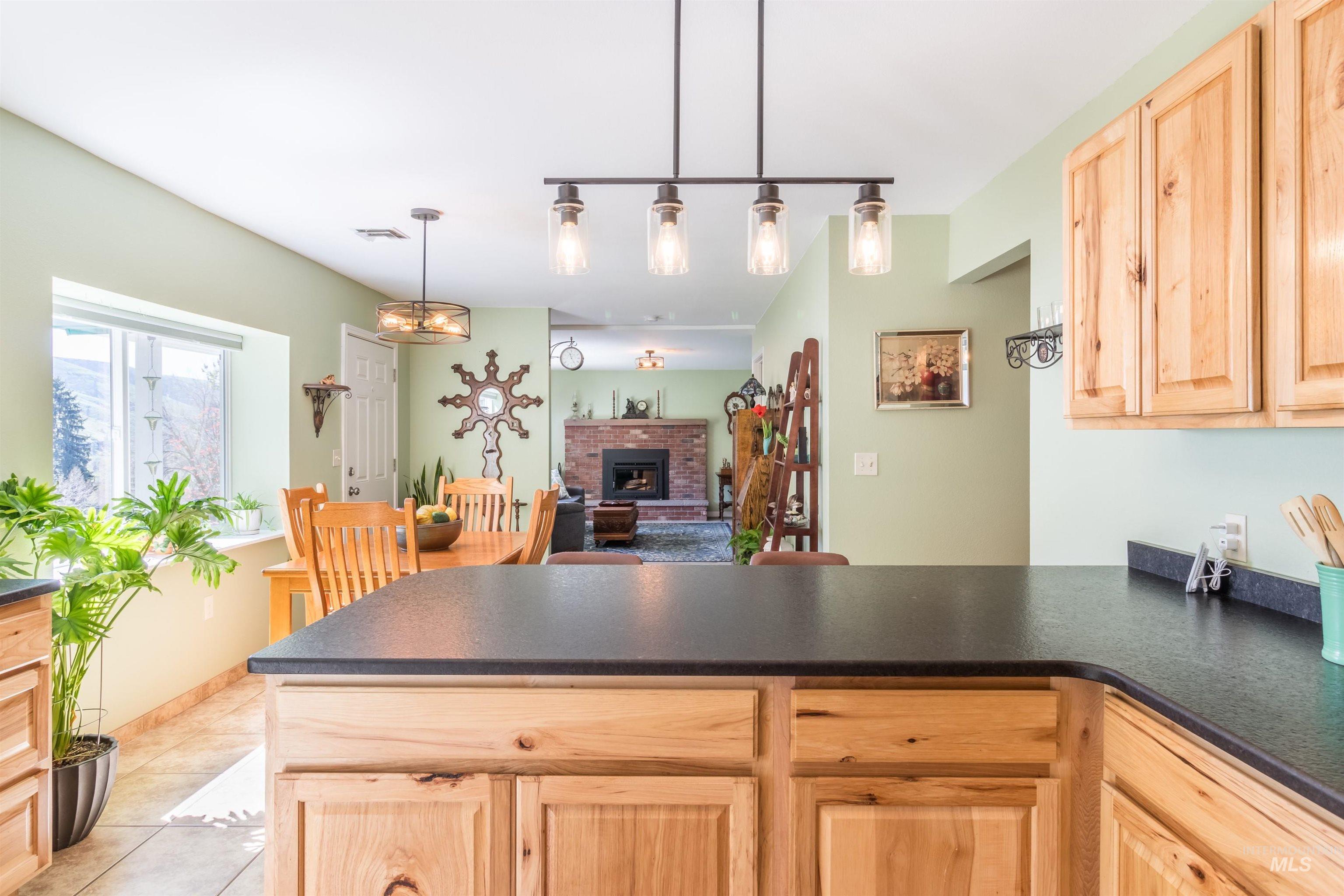 305 3rd Street, Juliaetta, Idaho 83535, 2 Bedrooms, 2 Bathrooms, Residential For Sale, Price $345,000, 98976505