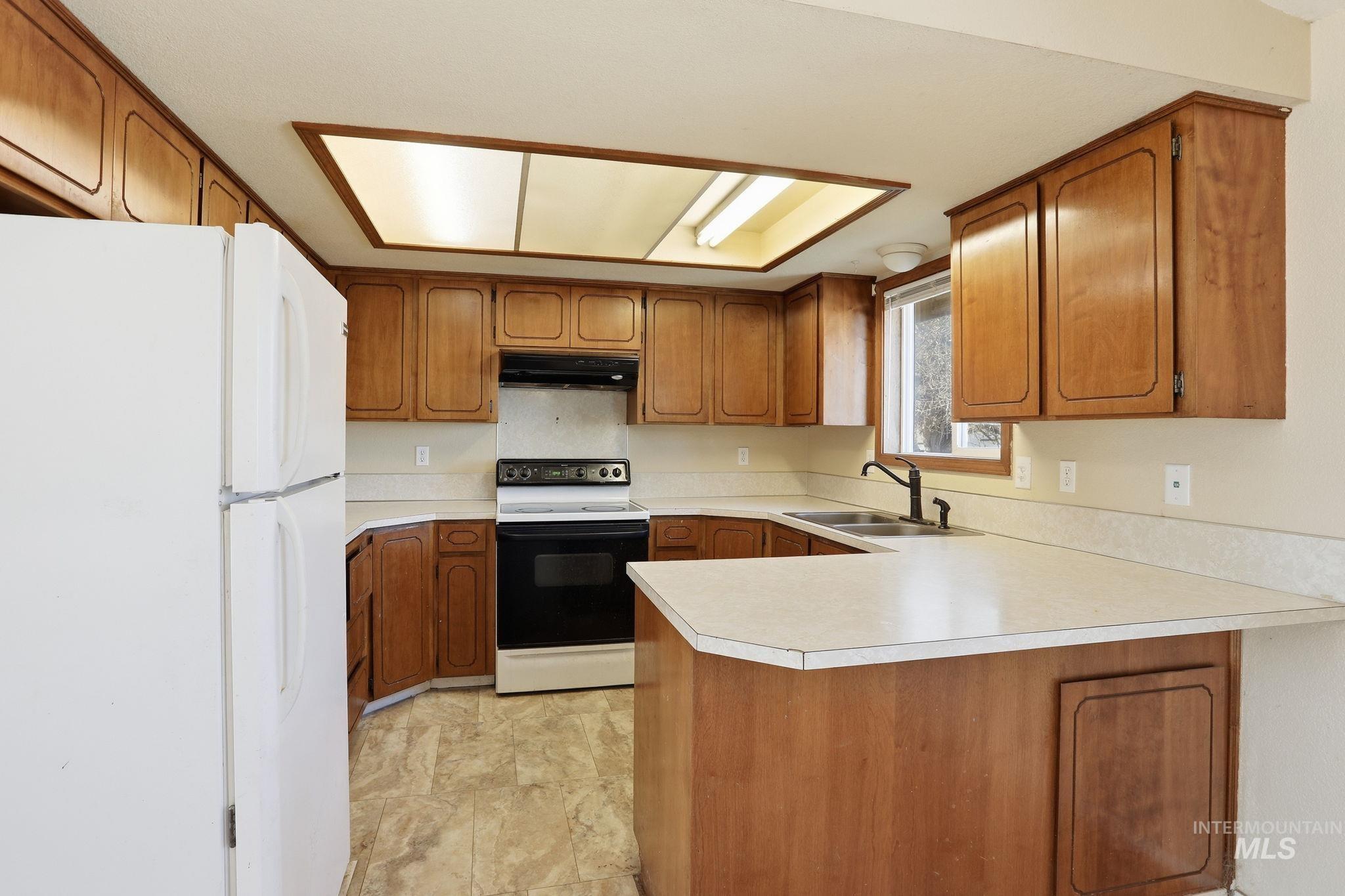 1121 Summerwind Pl, Nampa, Idaho 83651, 2 Bedrooms, 1 Bathroom, Residential For Sale, Price $319,000, 98976509