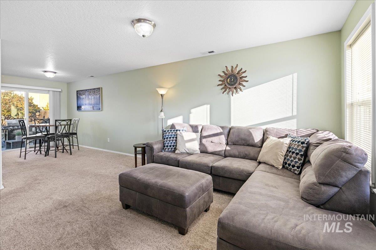 777 S Jarbidge Ave, Middleton, Idaho 83644, 3 Bedrooms, 2 Bathrooms, Residential For Sale, Price $349,900, 98976510