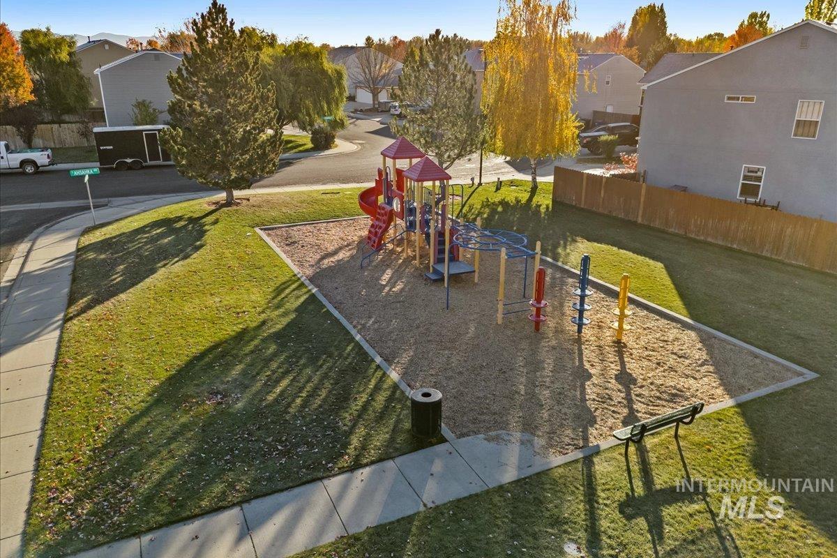 777 S Jarbidge Ave, Middleton, Idaho 83644, 3 Bedrooms, 2 Bathrooms, Residential For Sale, Price $349,900, 98976510