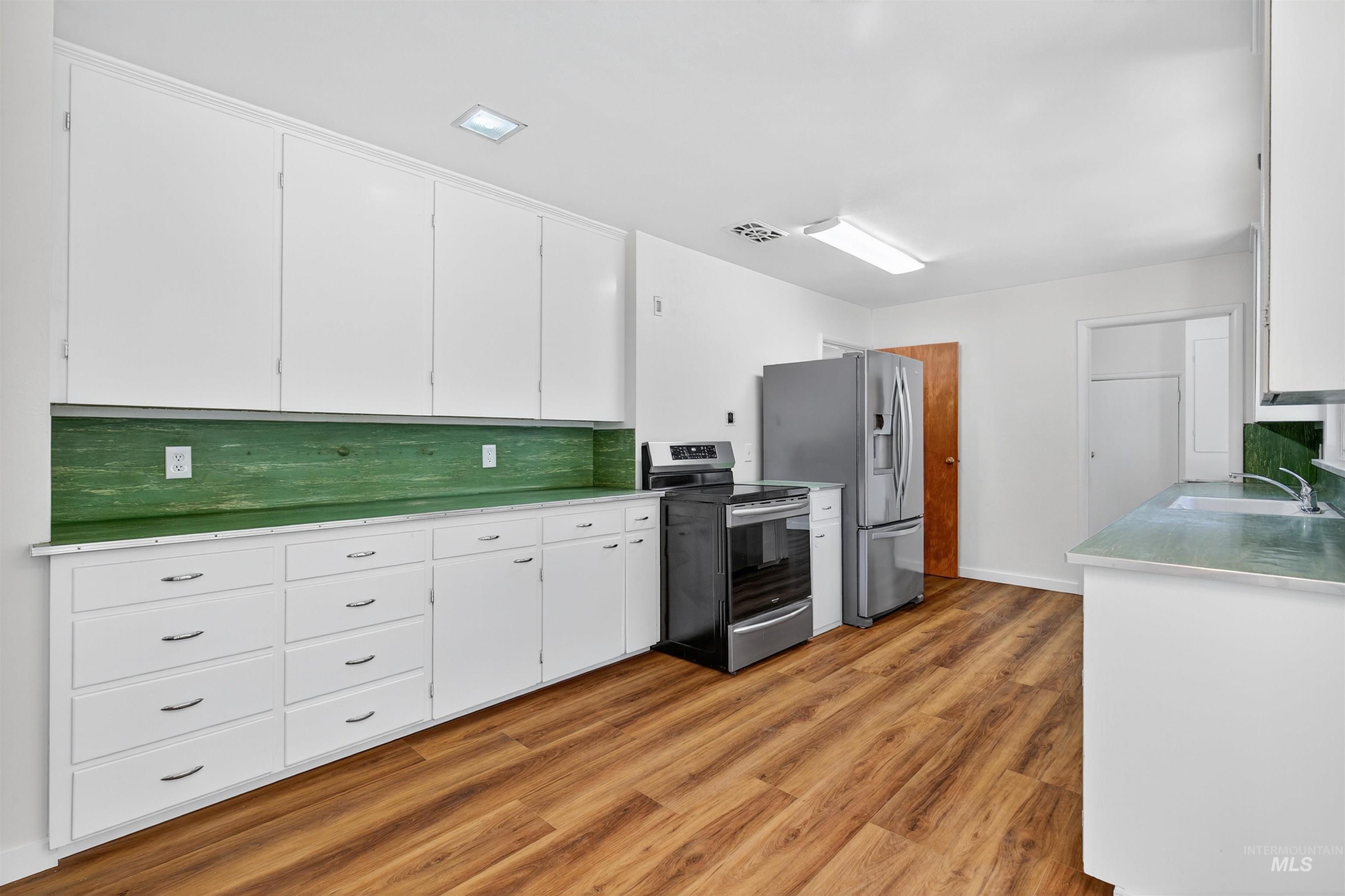 164 State St, Juliaetta, Idaho 83535, 3 Bedrooms, 2 Bathrooms, Residential For Sale, Price $388,500, 98976511